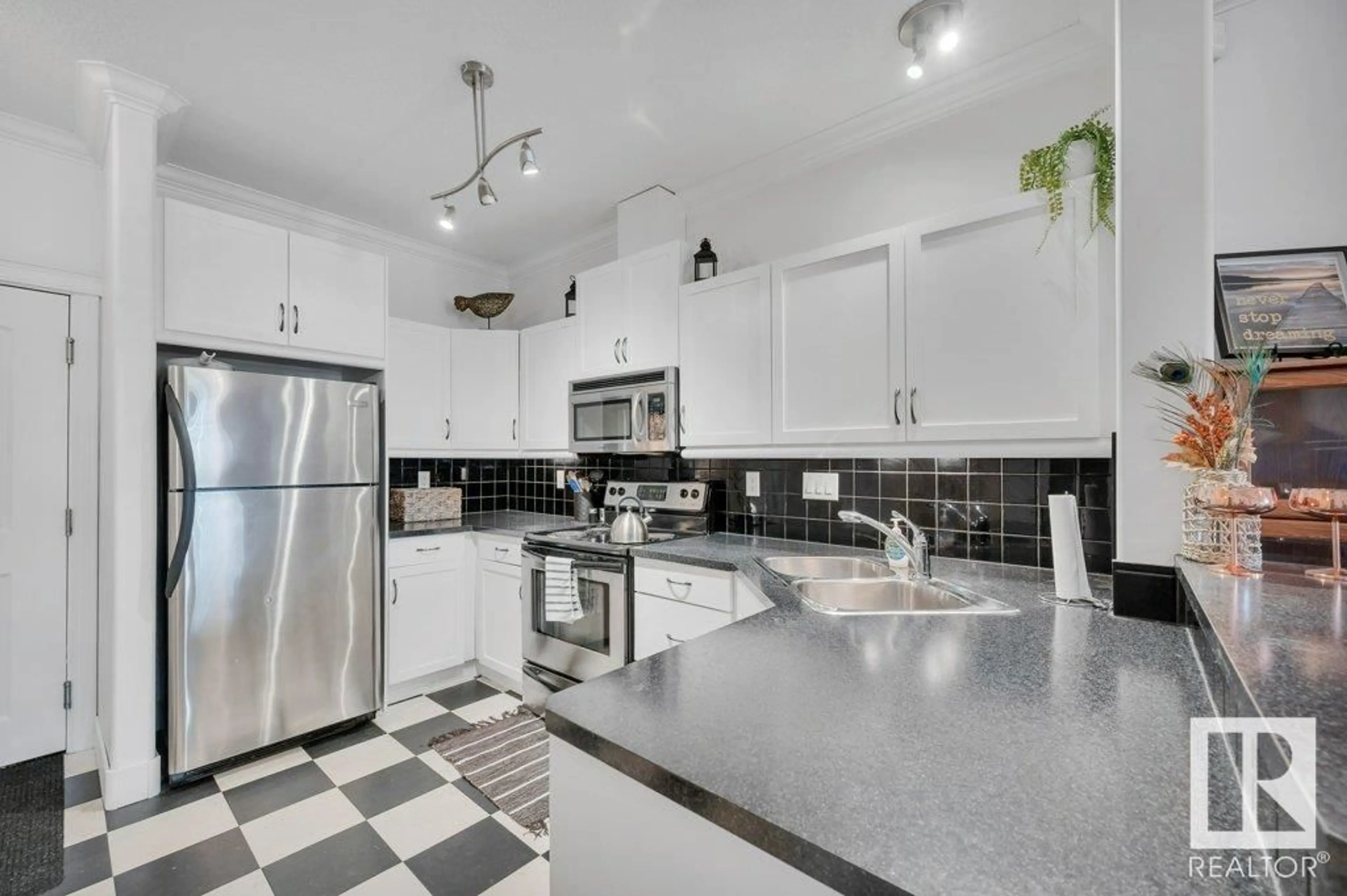 Open concept kitchen, ceramic/tile floor for #114 - 10121 80 AV, Edmonton Alberta T6E0B9