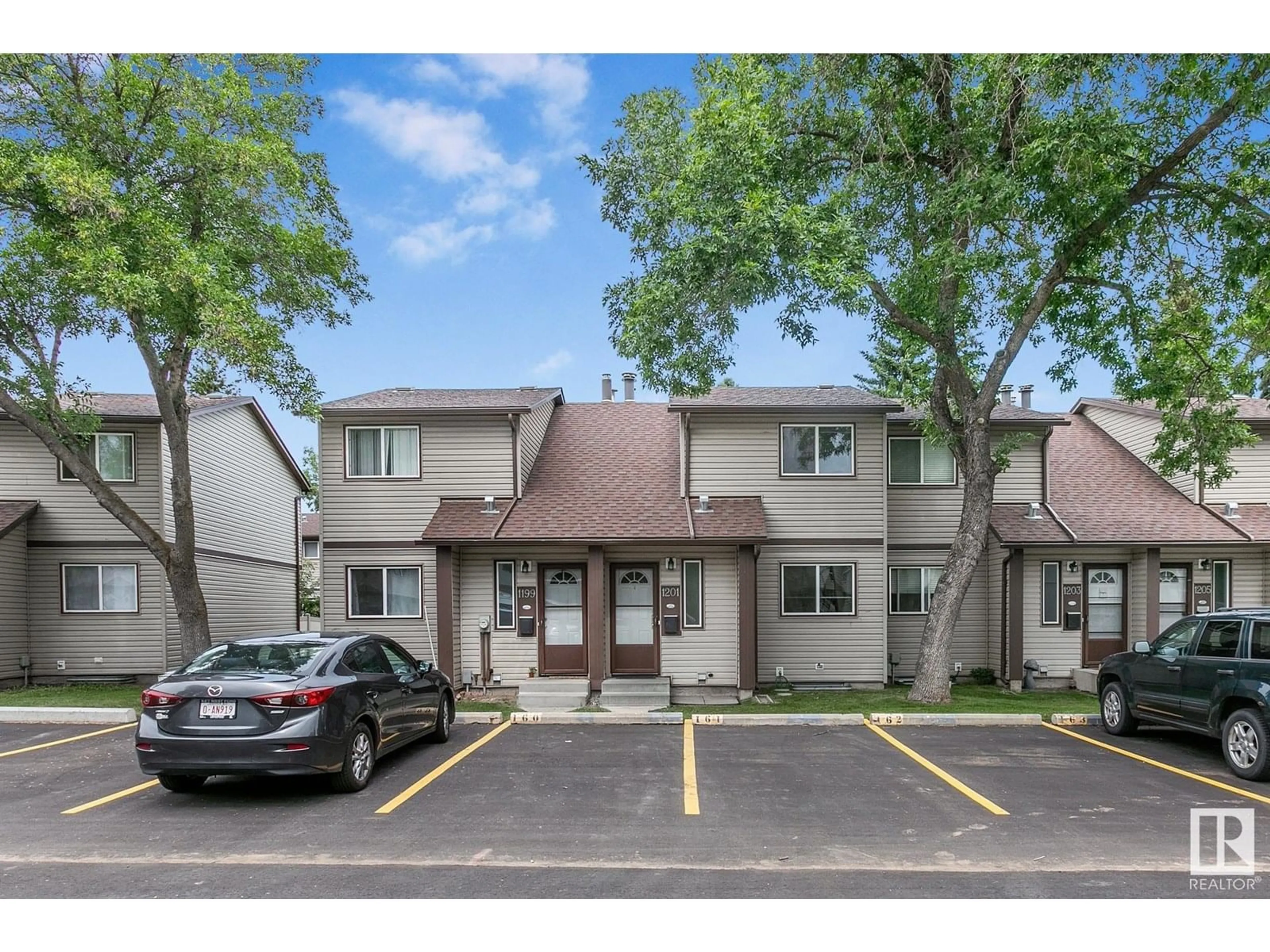Unknown for 1201 HOOKE RD, Edmonton Alberta T5A4A5
