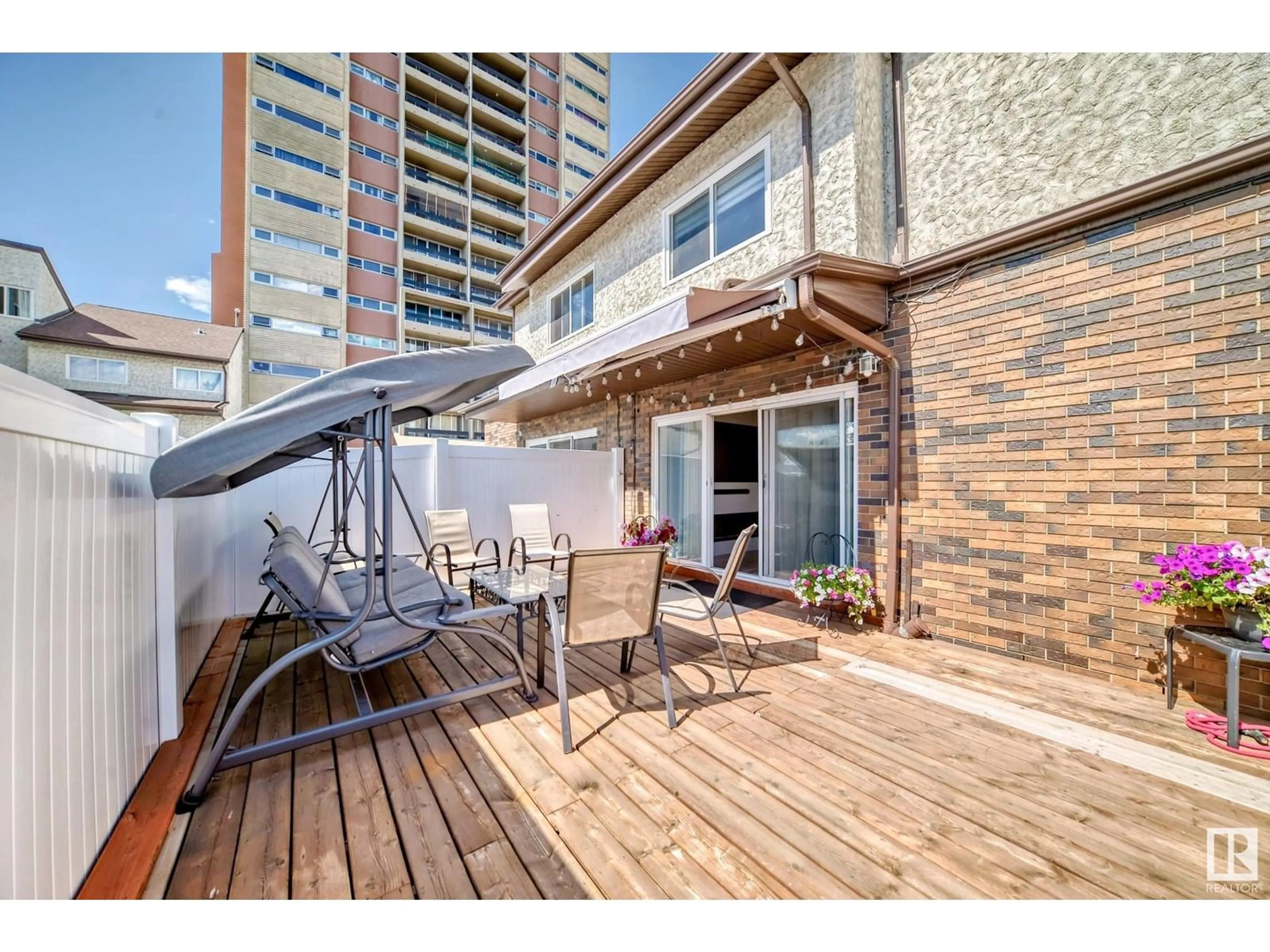 Patio, street for NW NW - 6D MEADOWLARK VG, Edmonton Alberta T5R5X3