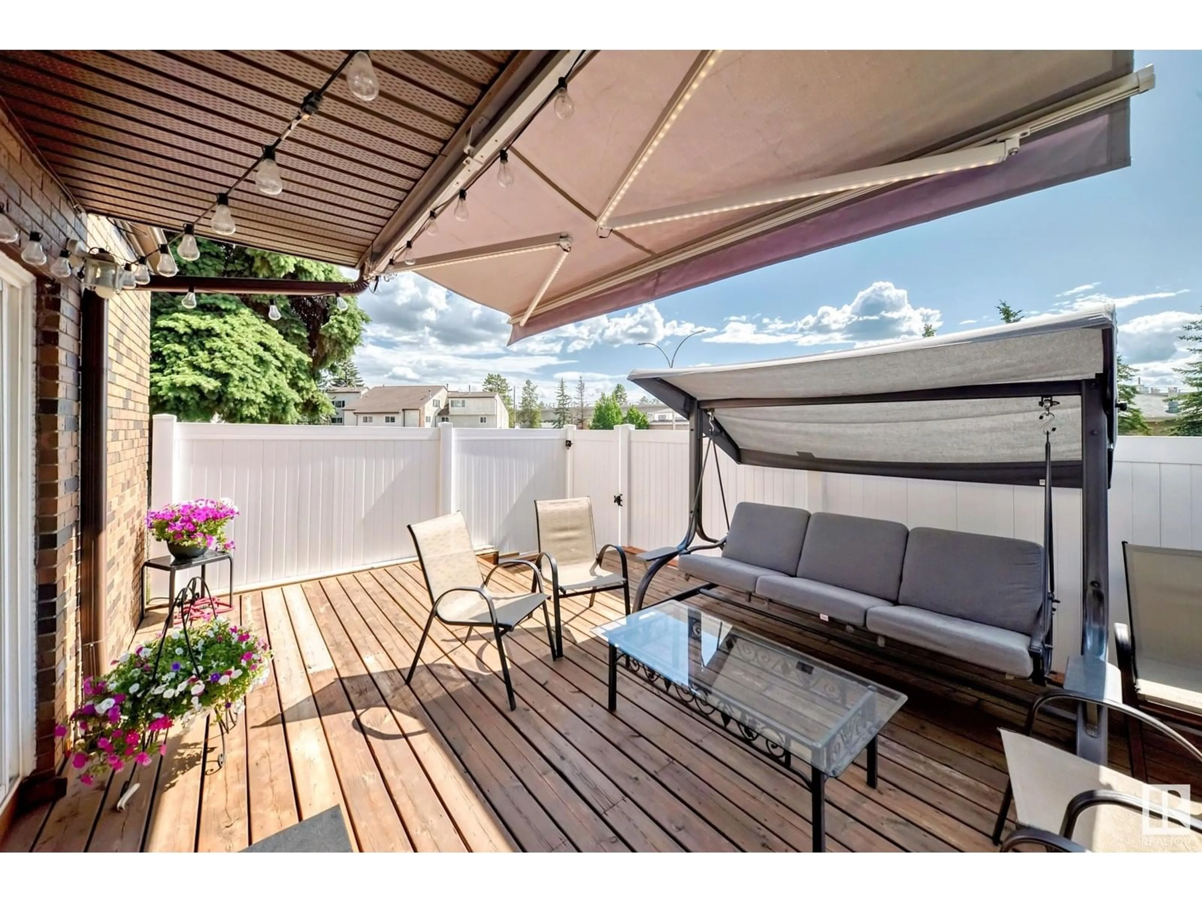Patio, street for NW NW - 6D MEADOWLARK VG, Edmonton Alberta T5R5X3