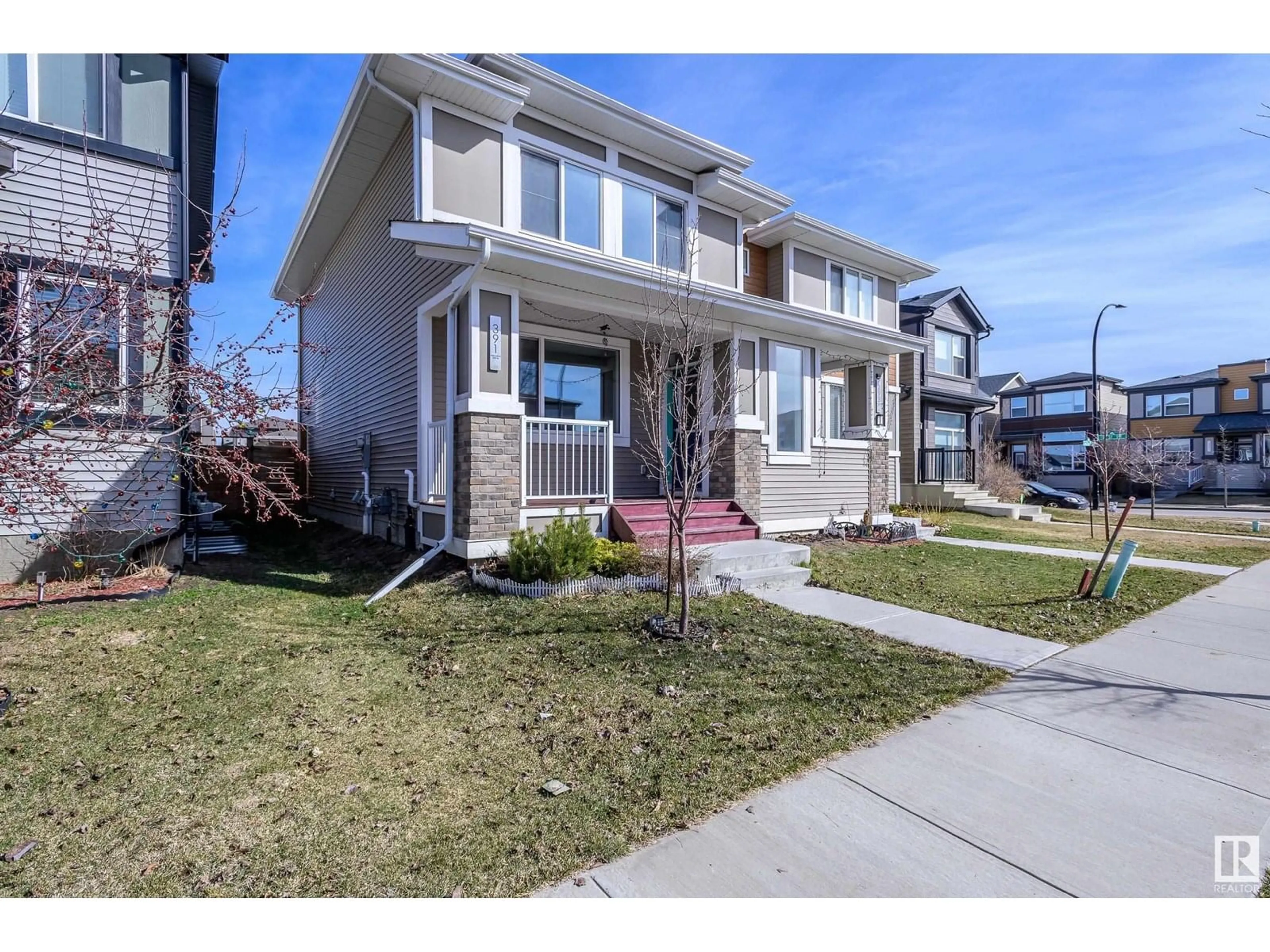 Home with vinyl exterior material, street for 391 CHARLESWORTH DR, Edmonton Alberta T6X2G5