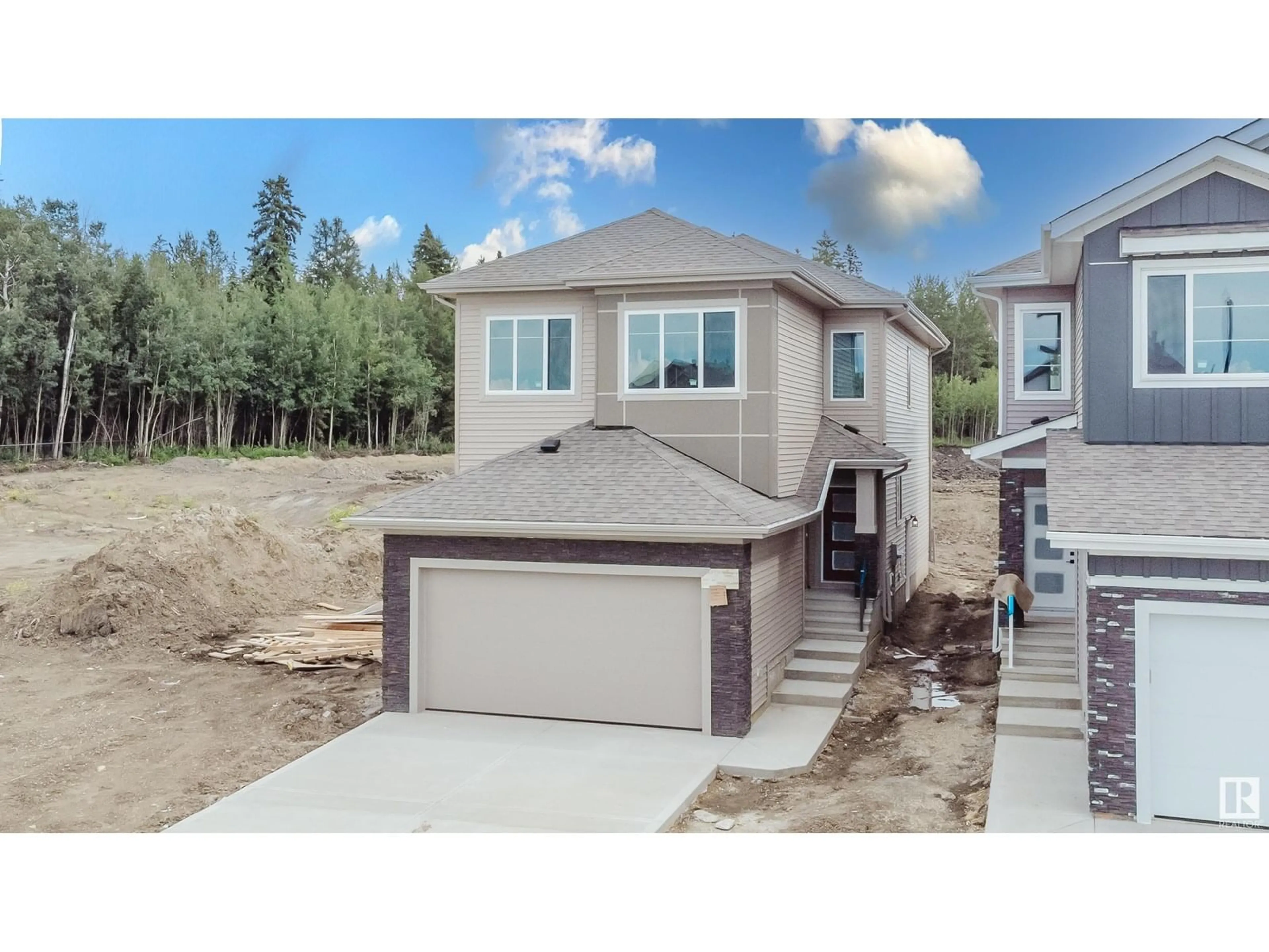 A pic from outside/outdoor area/front of a property/back of a property/a pic from drone, street for 43 MEADOWGROVE LN, Spruce Grove Alberta T7X0W2