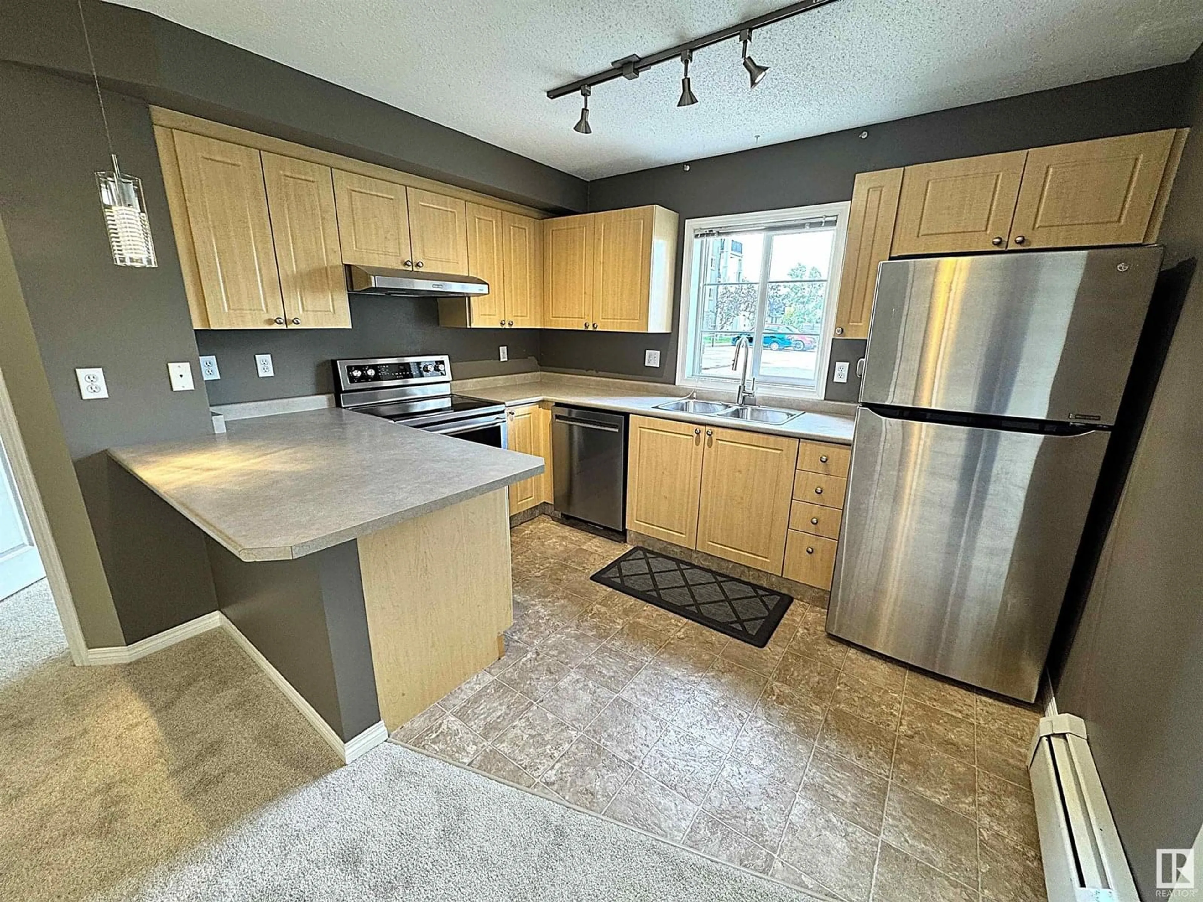 Unknown for #101 - 616 MCALLISTER LO, Edmonton Alberta T6W1N1