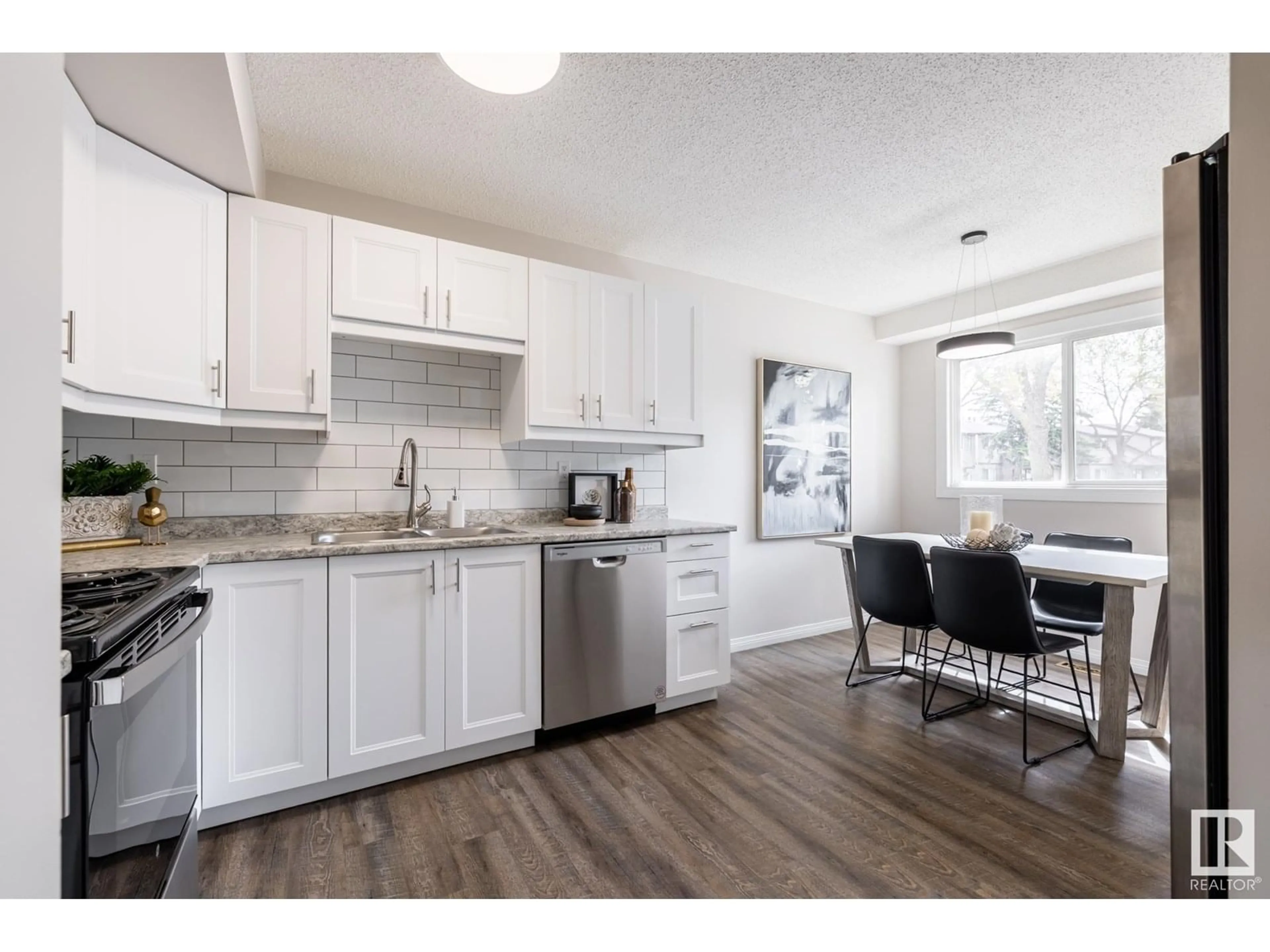 Open concept kitchen, unknown for 1225 HOOKE RD, Edmonton Alberta T5A4A5