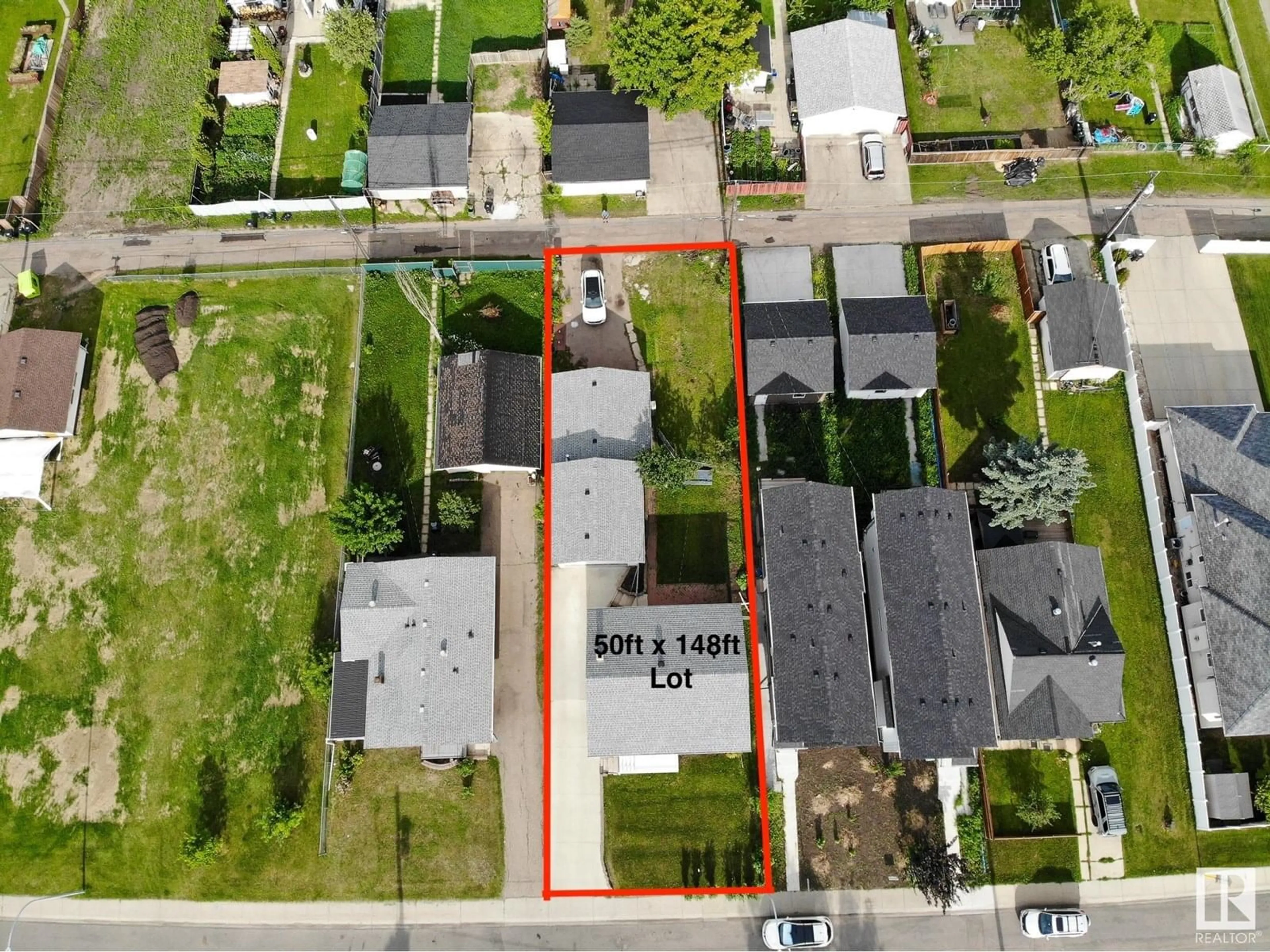 A pic from outside/outdoor area/front of a property/back of a property/a pic from drone, street for NW - 9822 158 ST, Edmonton Alberta T5P2X3