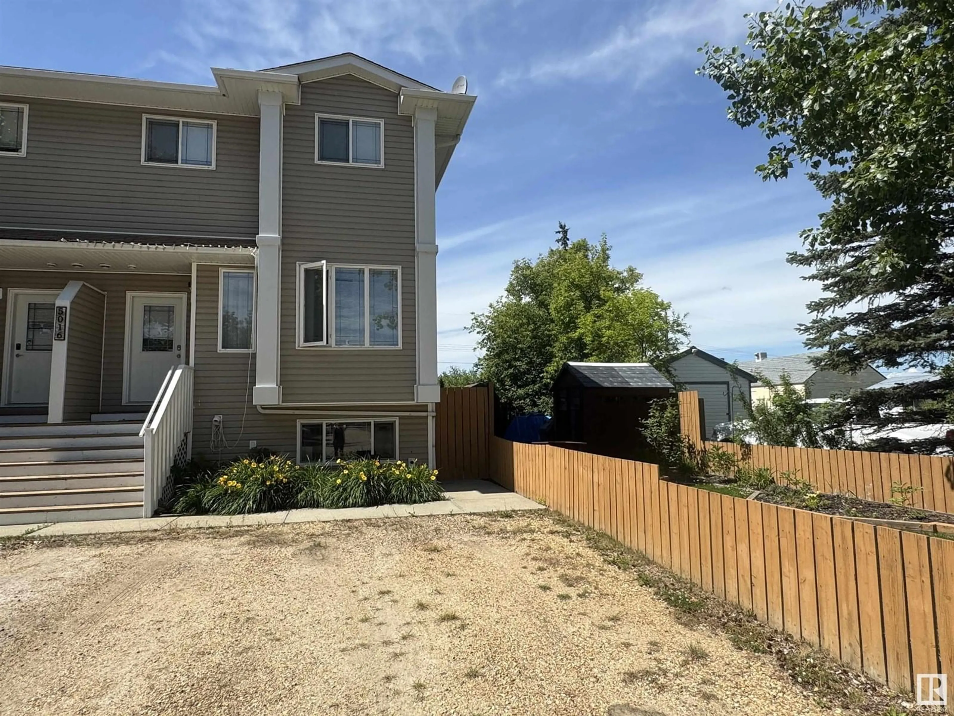 A pic from outside/outdoor area/front of a property/back of a property/a pic from drone, unknown for 5016 49 ST, Clyde Alberta T0G0P0