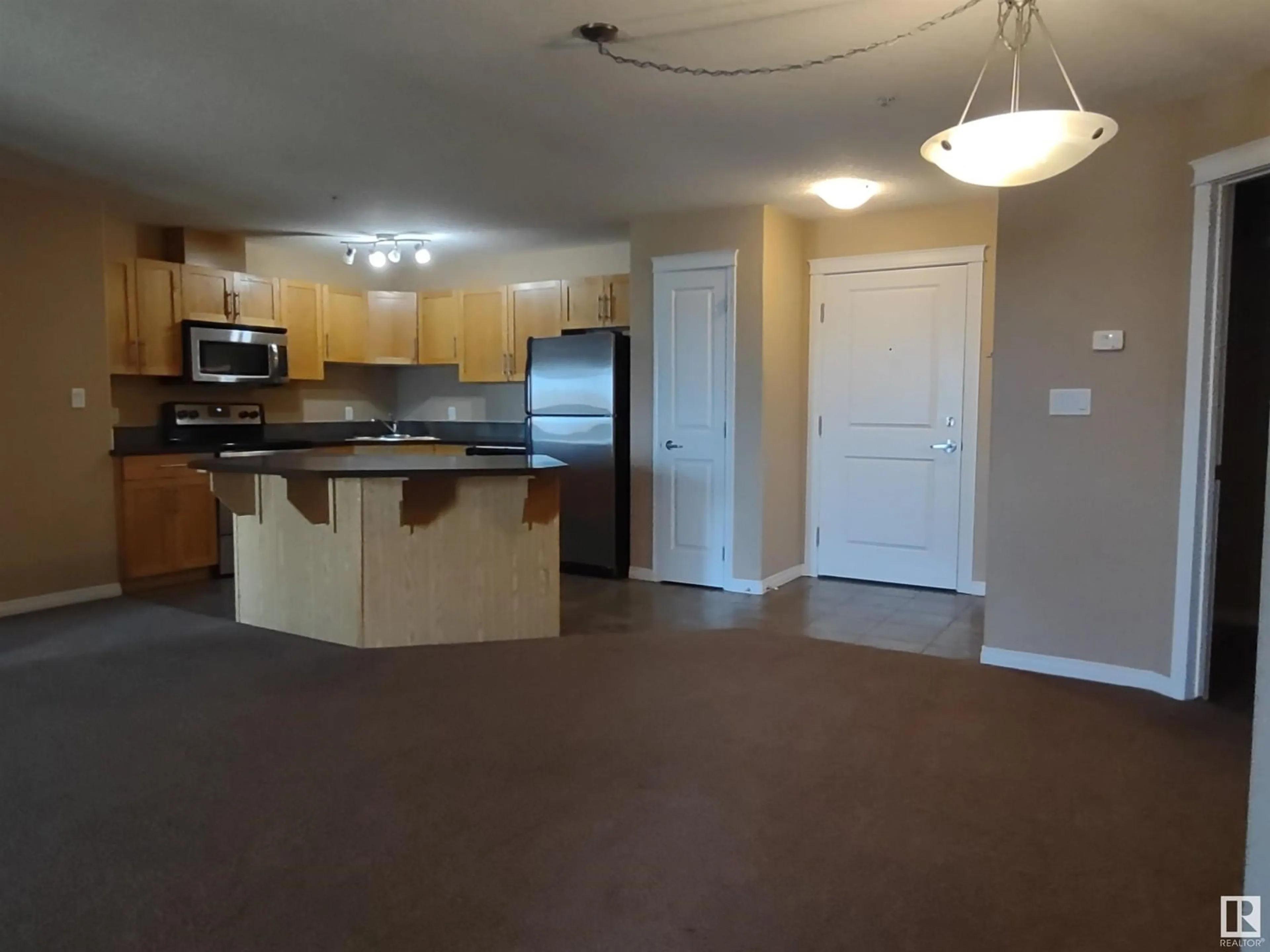 Unknown for 300 - 315 SPRUCE RIDGE RD, Spruce Grove Alberta T7X3E6