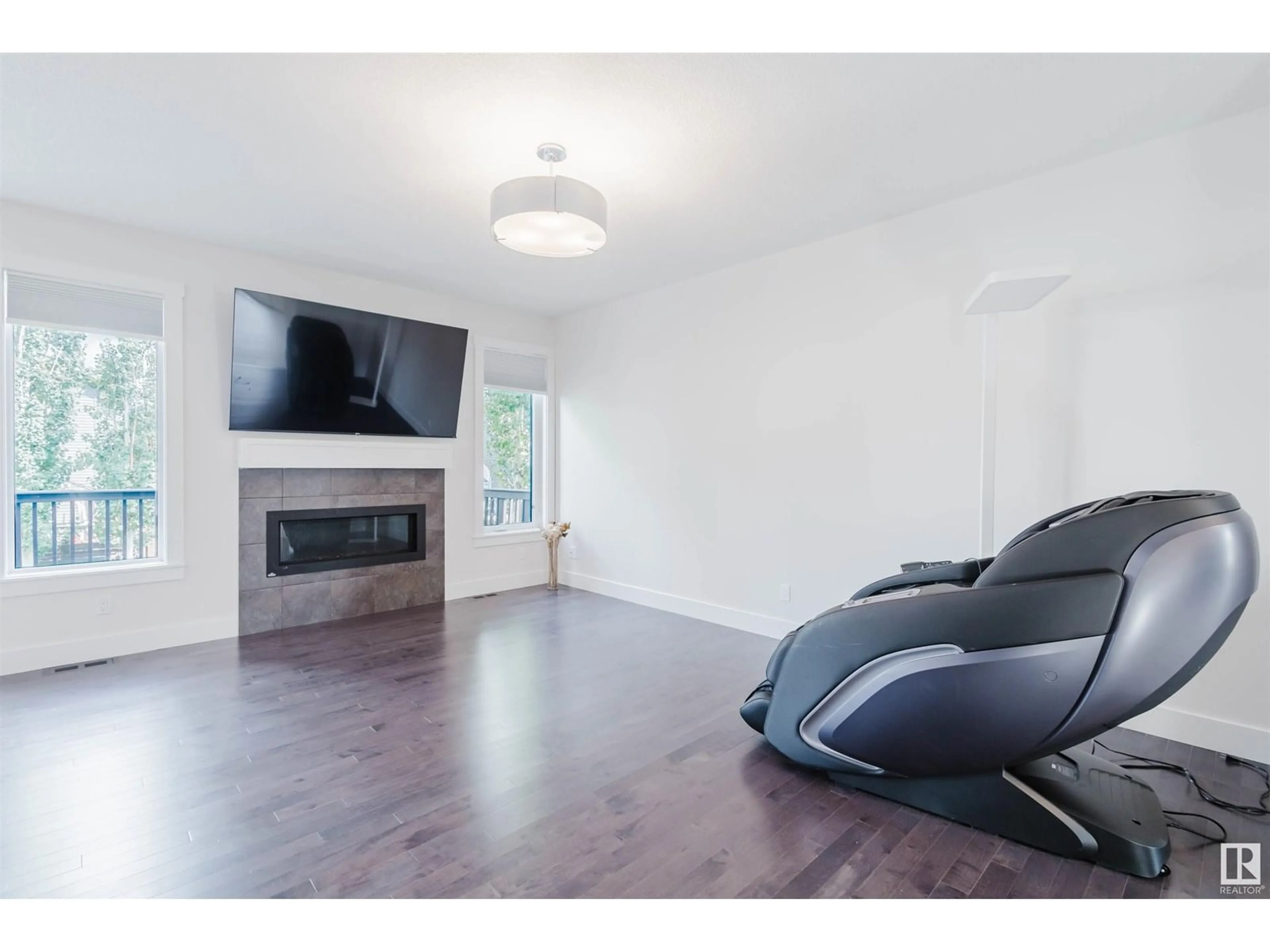 Unknown for 2120 WARE RD, Edmonton Alberta T6W2T9