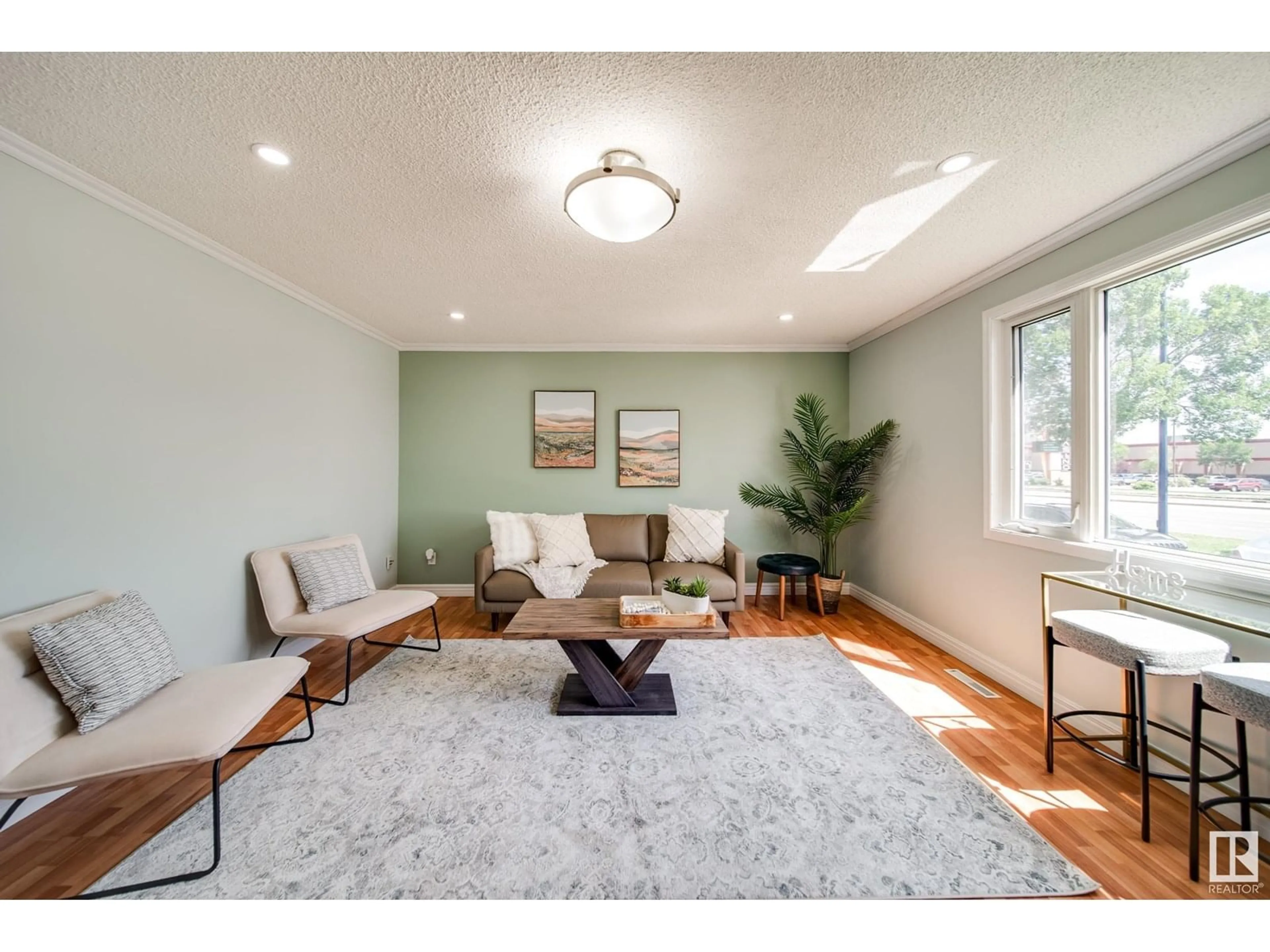 Living room with furniture, unknown for 13004 FORT RD, Edmonton Alberta T5A1B8