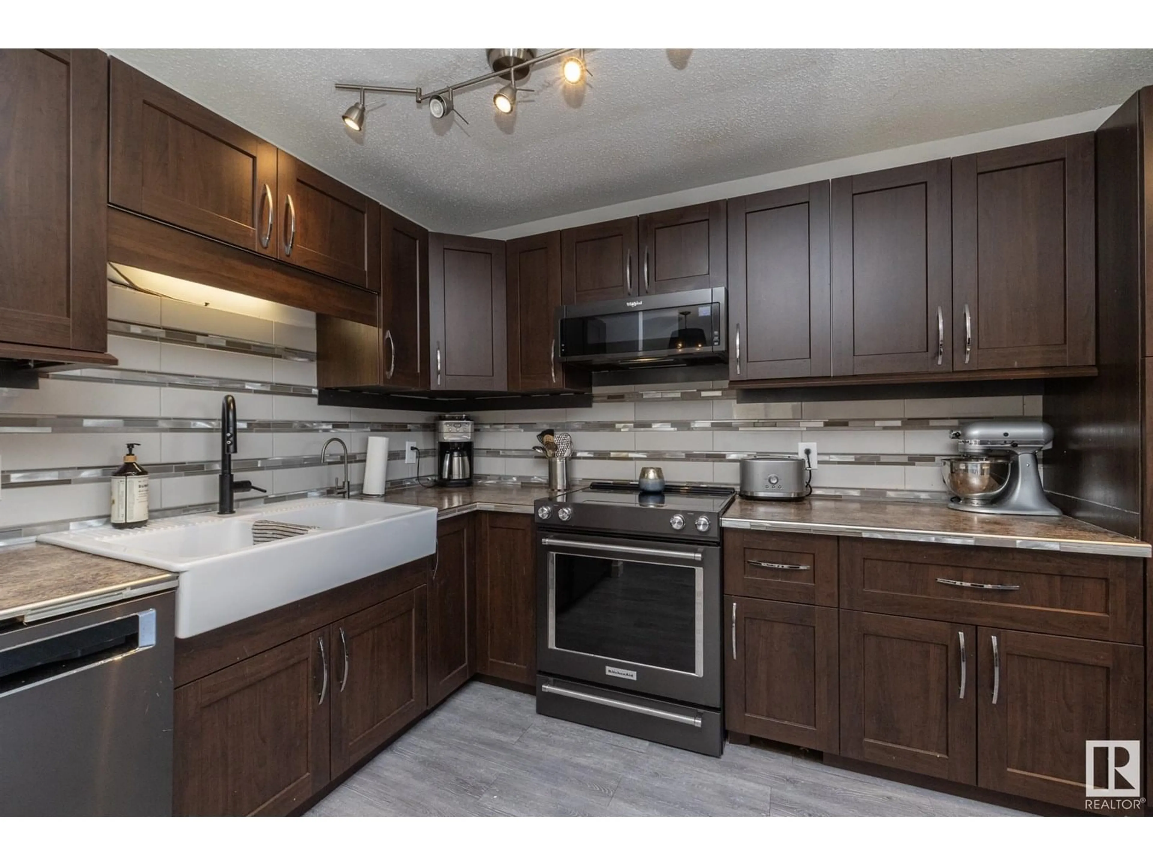 Unknown for 54 PIPESTONE DR, Devon Alberta T9G1T3