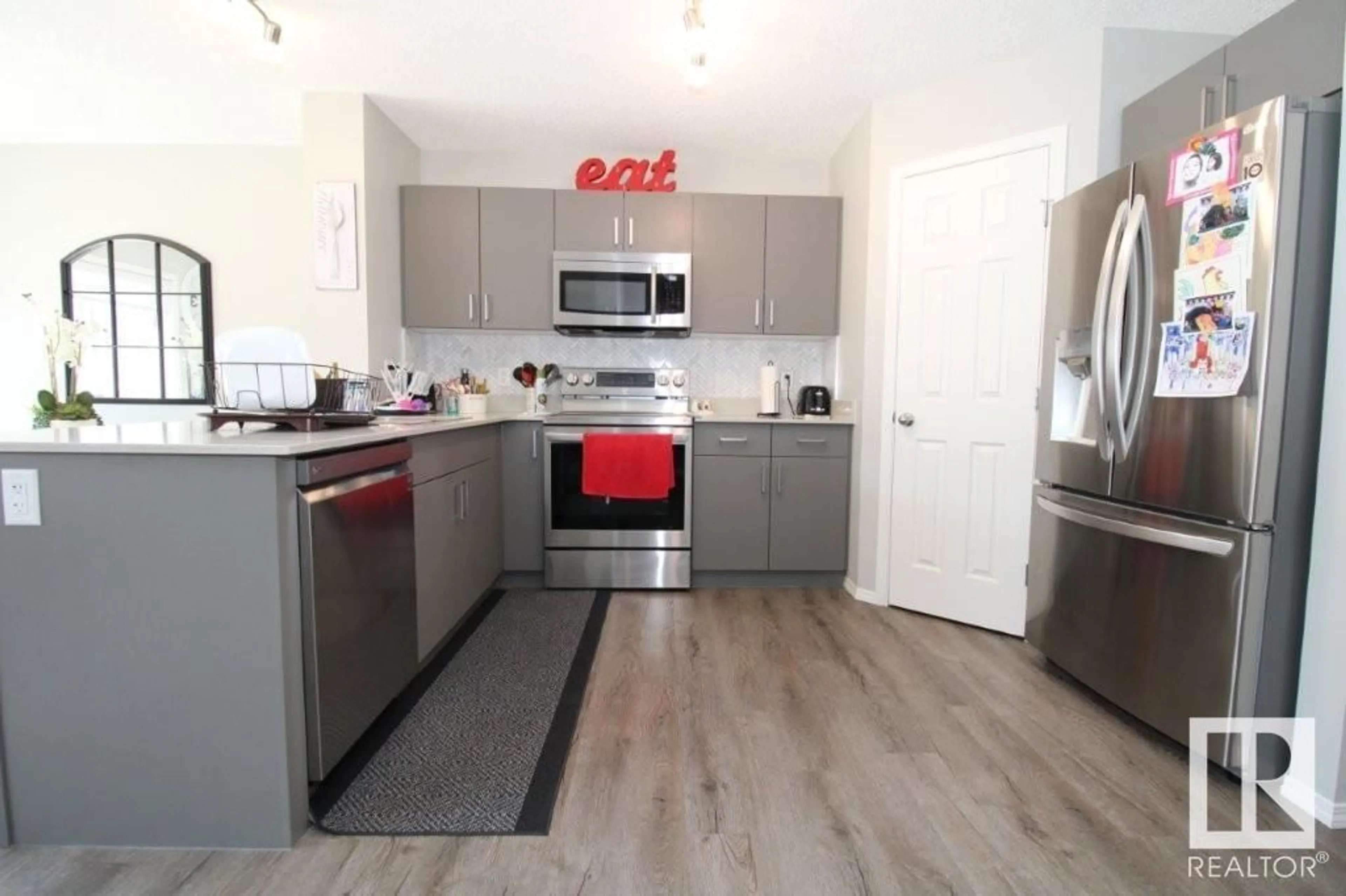 Open concept kitchen, unknown for 3097 CHECKNITA WY, Edmonton Alberta T6W4E9
