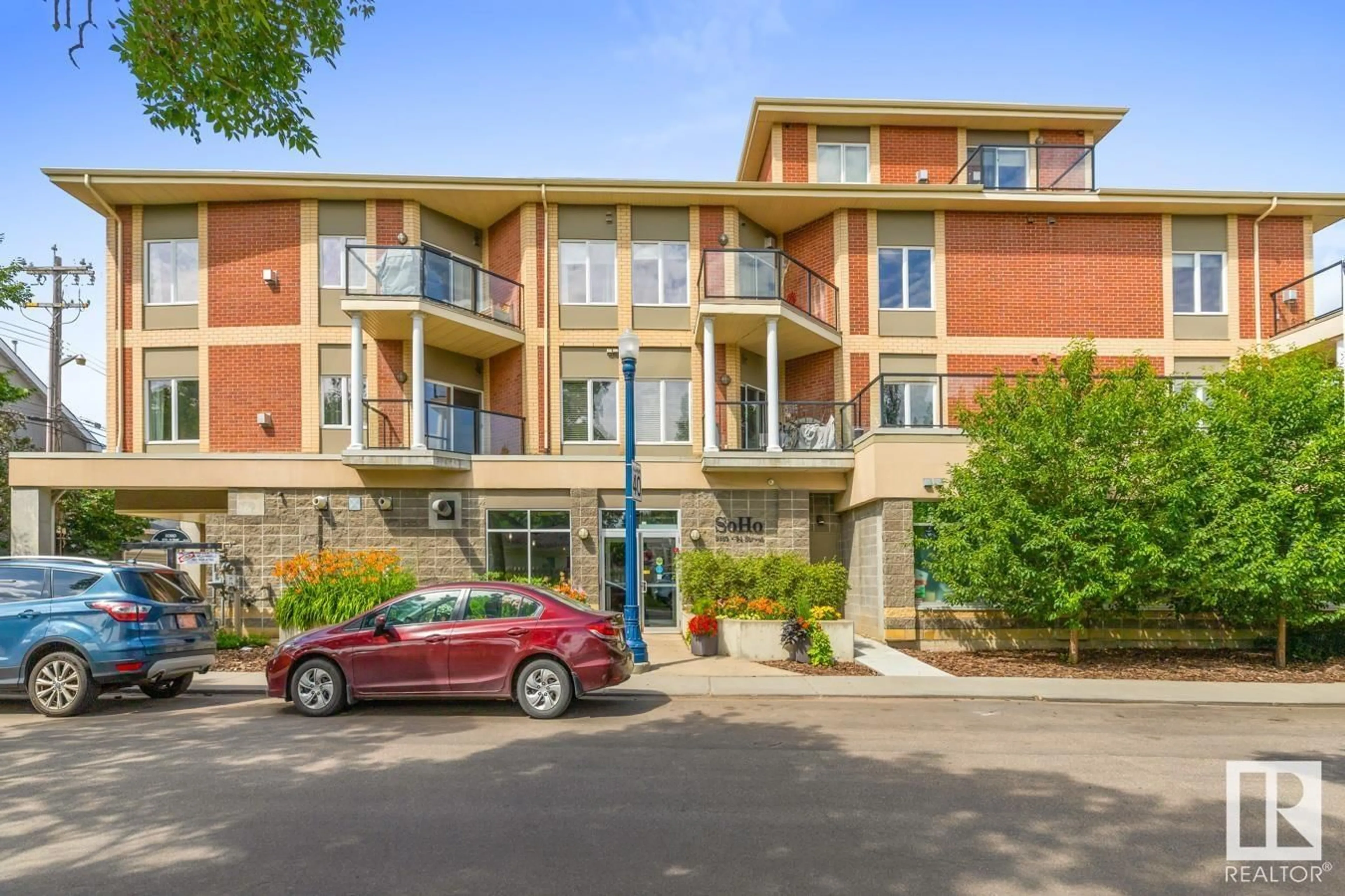 Unknown for 205 9750 94 ST NW, Edmonton Alberta T6C2E3