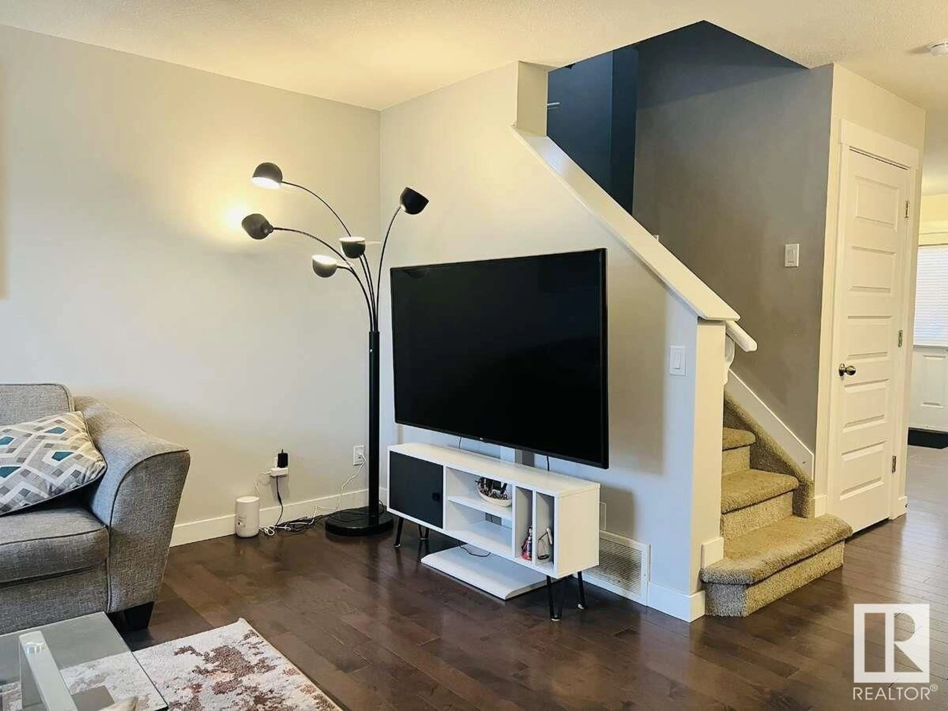 Home theater for 6 ABBEY RD, Sherwood Park Alberta T8H0V6