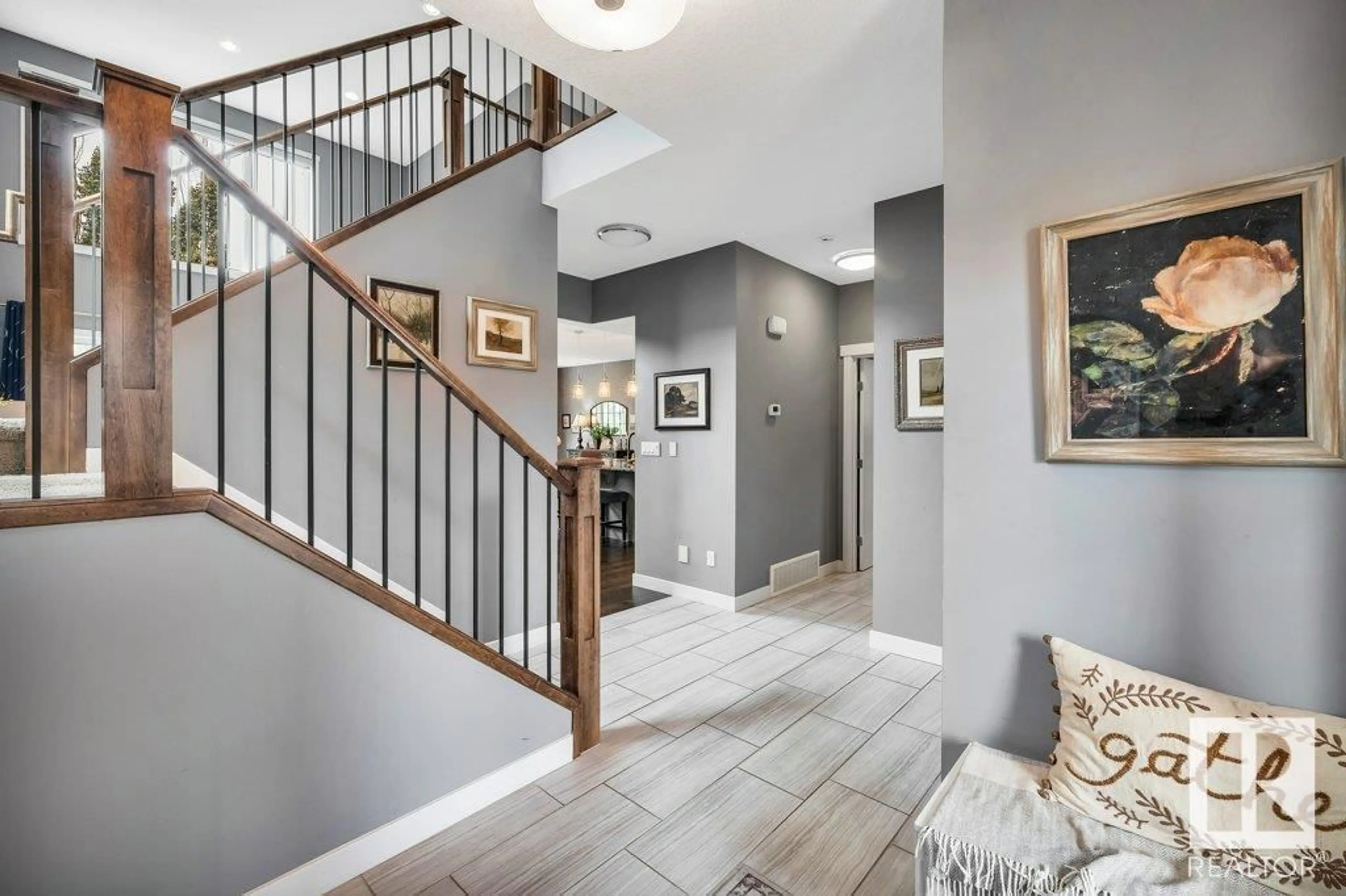 Indoor entryway for 62 LAMPLIGHT DR, Spruce Grove Alberta T7X0G8