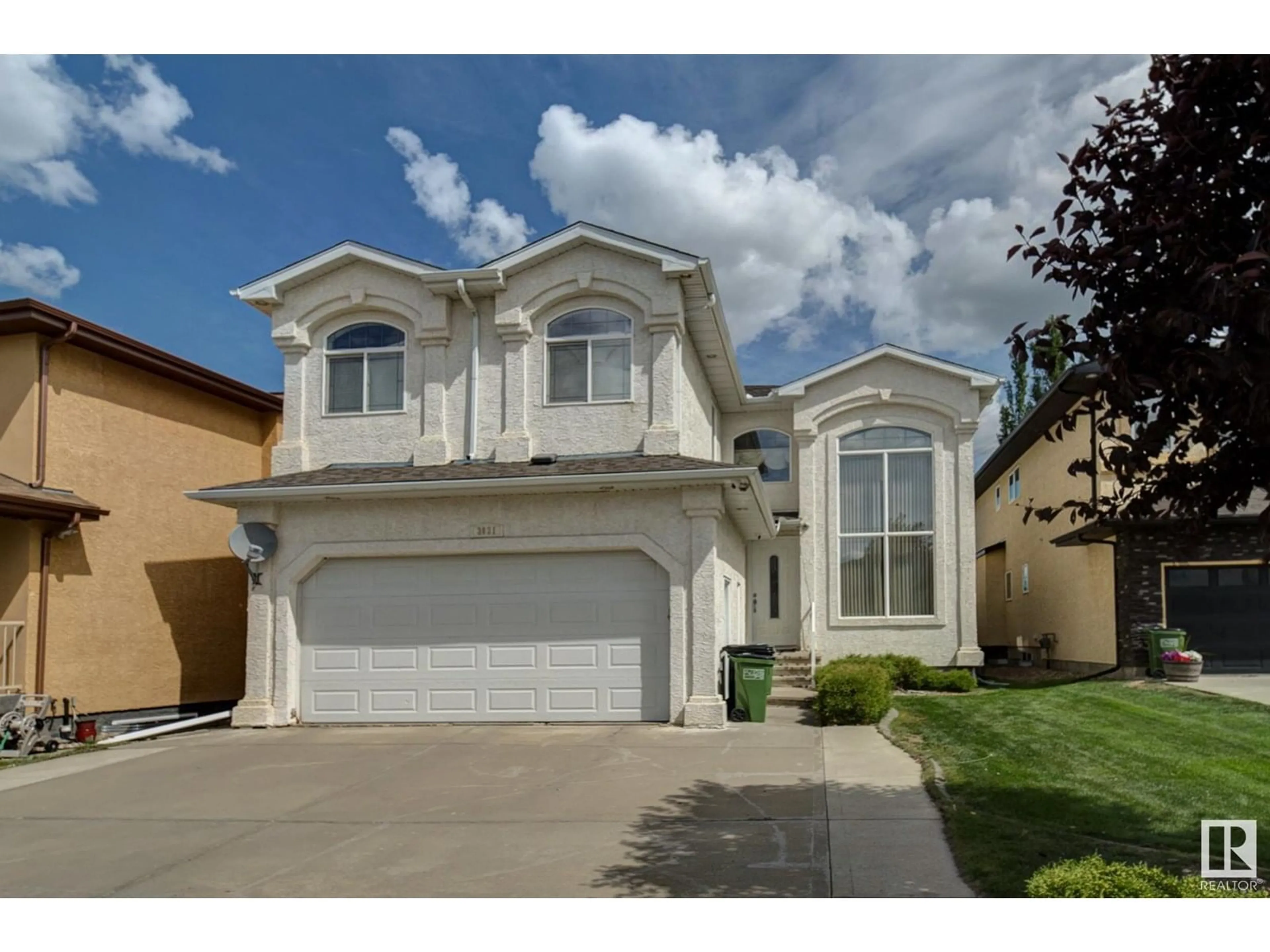 Home with vinyl exterior material, street for 3621 28A ST NW, Edmonton Alberta T6T1N4