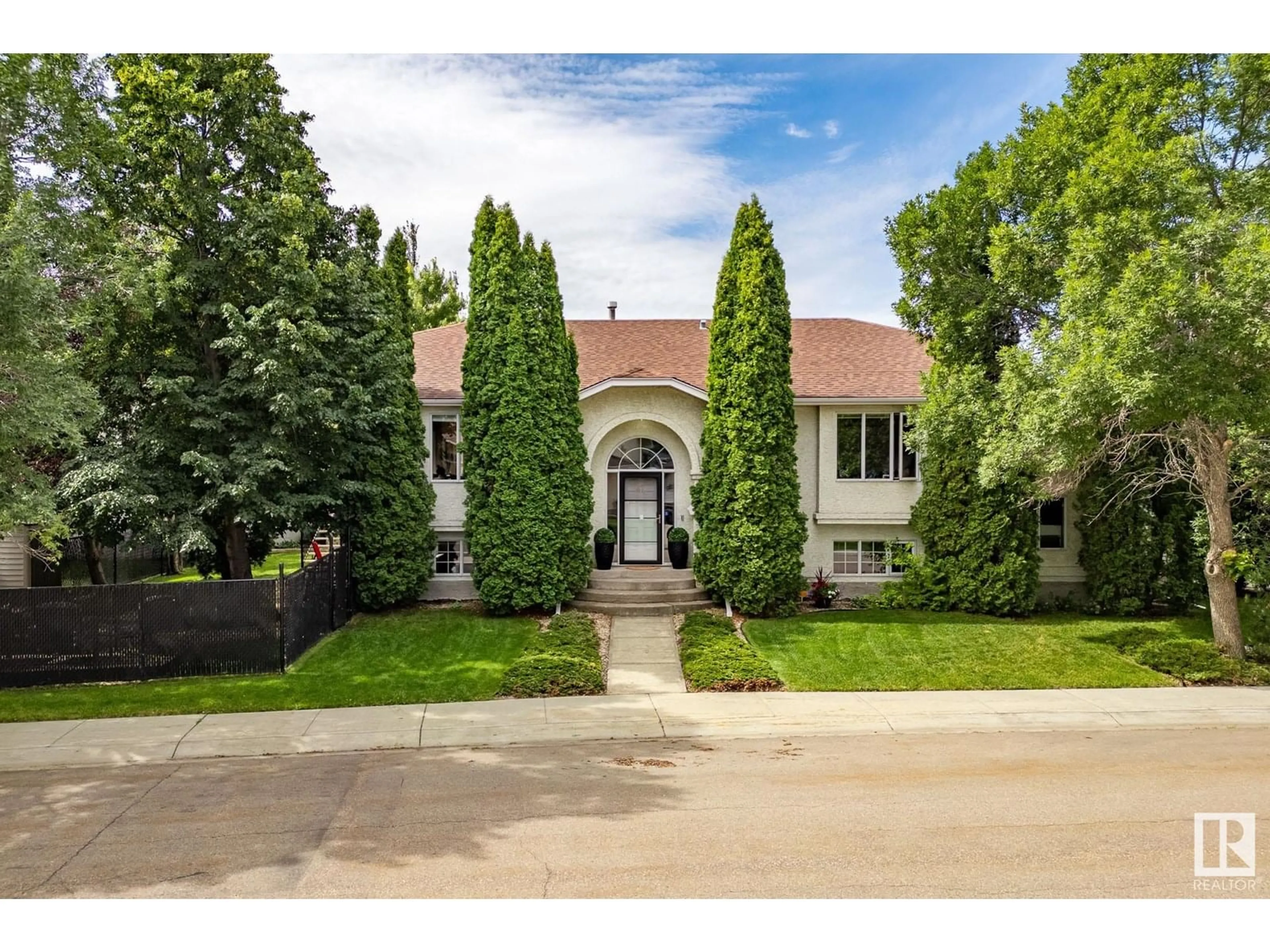 Unknown for 47 CHARLTON RD, Sherwood Park Alberta T8H1R5