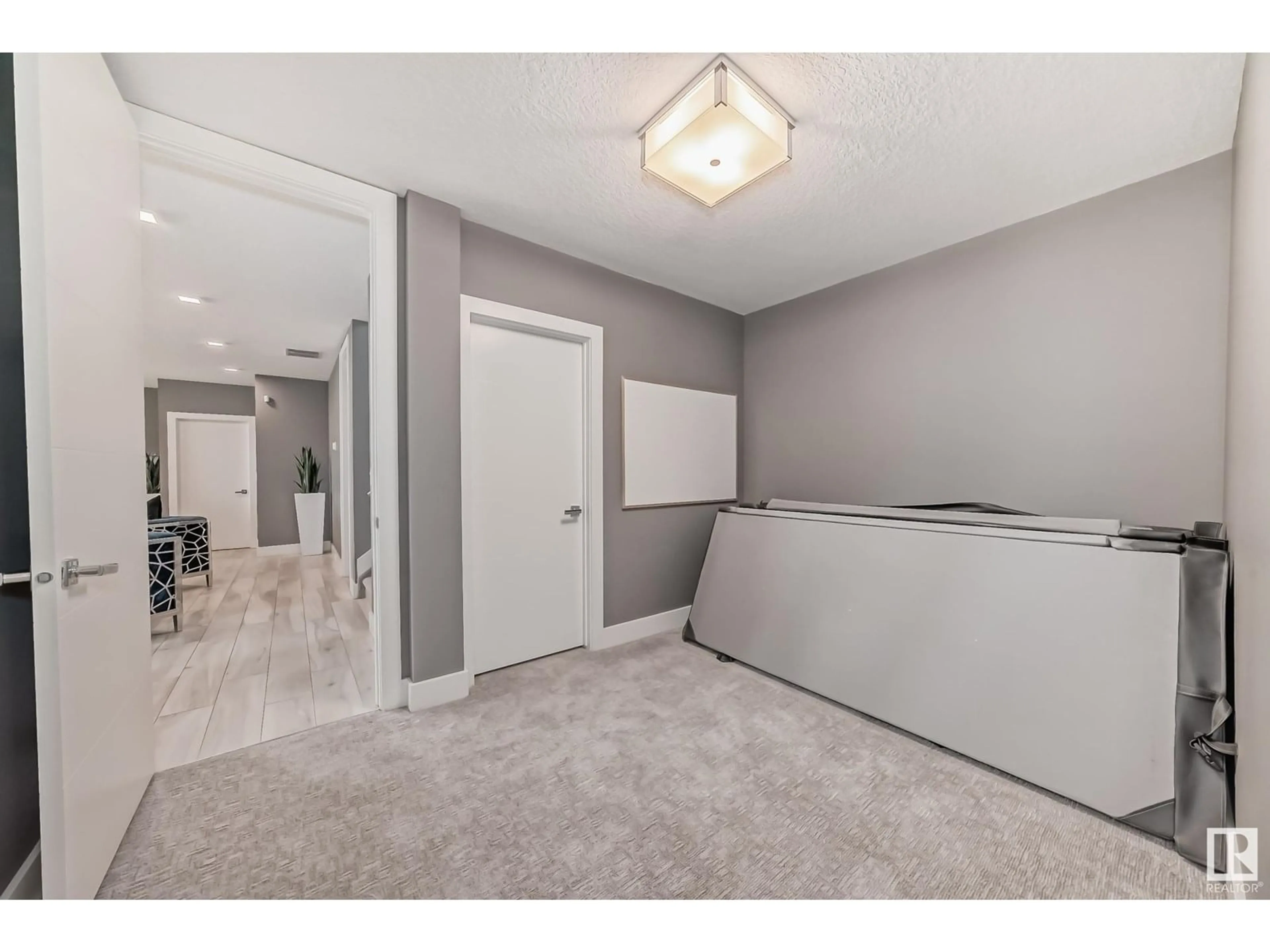 A pic of a room for 4129 CAMERON HEIGHTS NW, Edmonton Alberta T6M0S4
