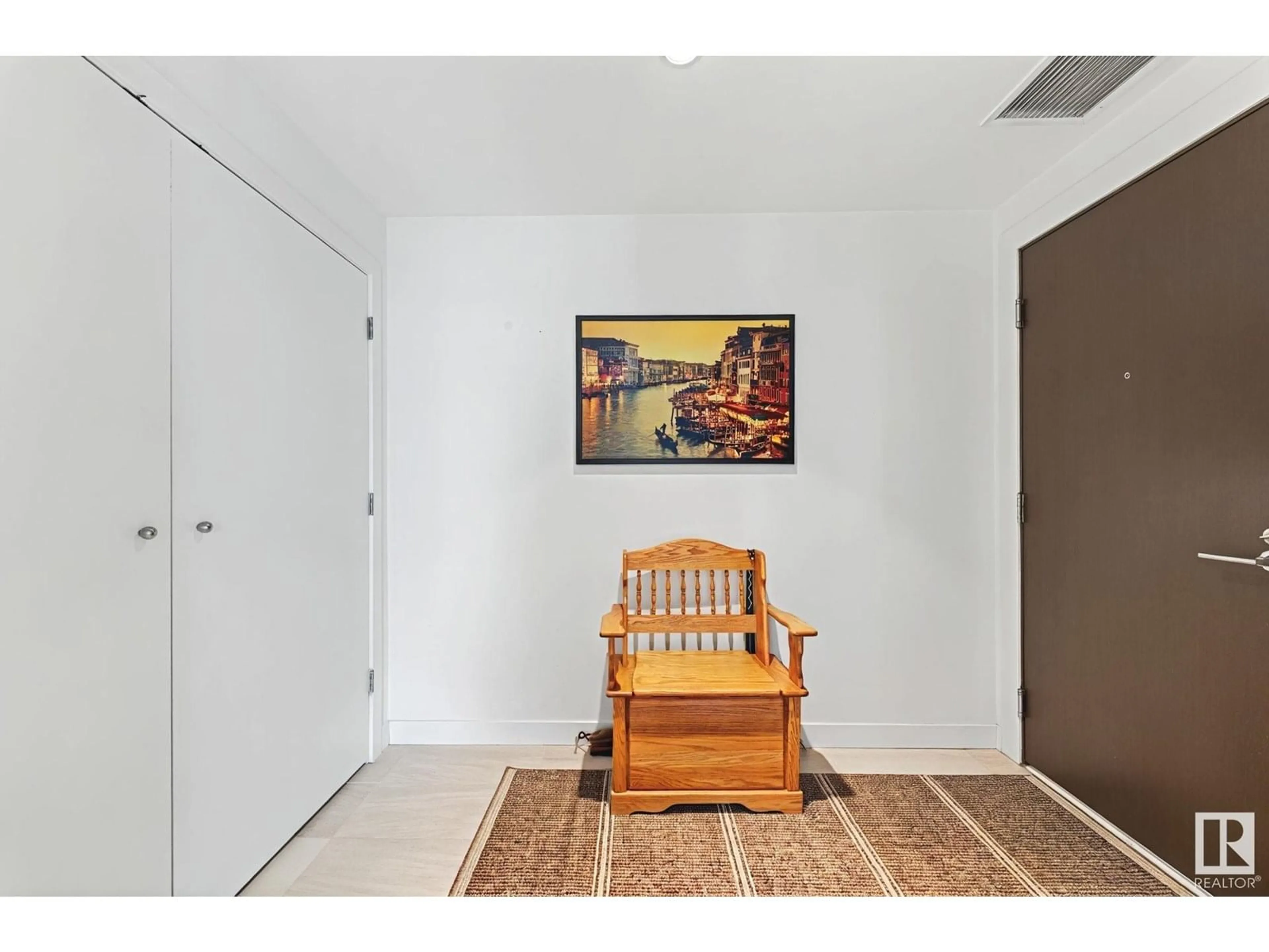 Indoor entryway for 506 - 2612 109 ST, Edmonton Alberta T6J3S9