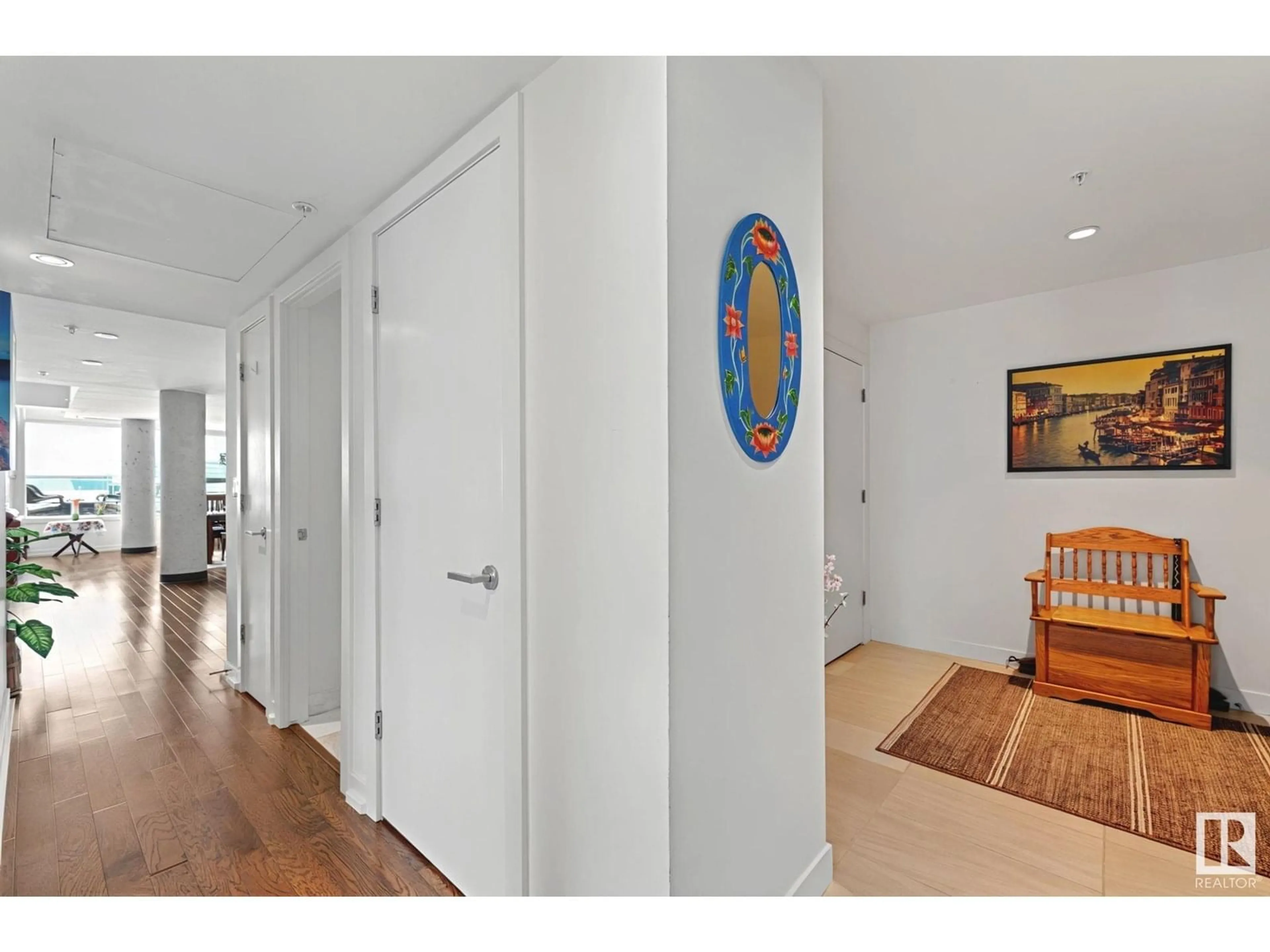 Indoor entryway for 506 - 2612 109 ST, Edmonton Alberta T6J3S9