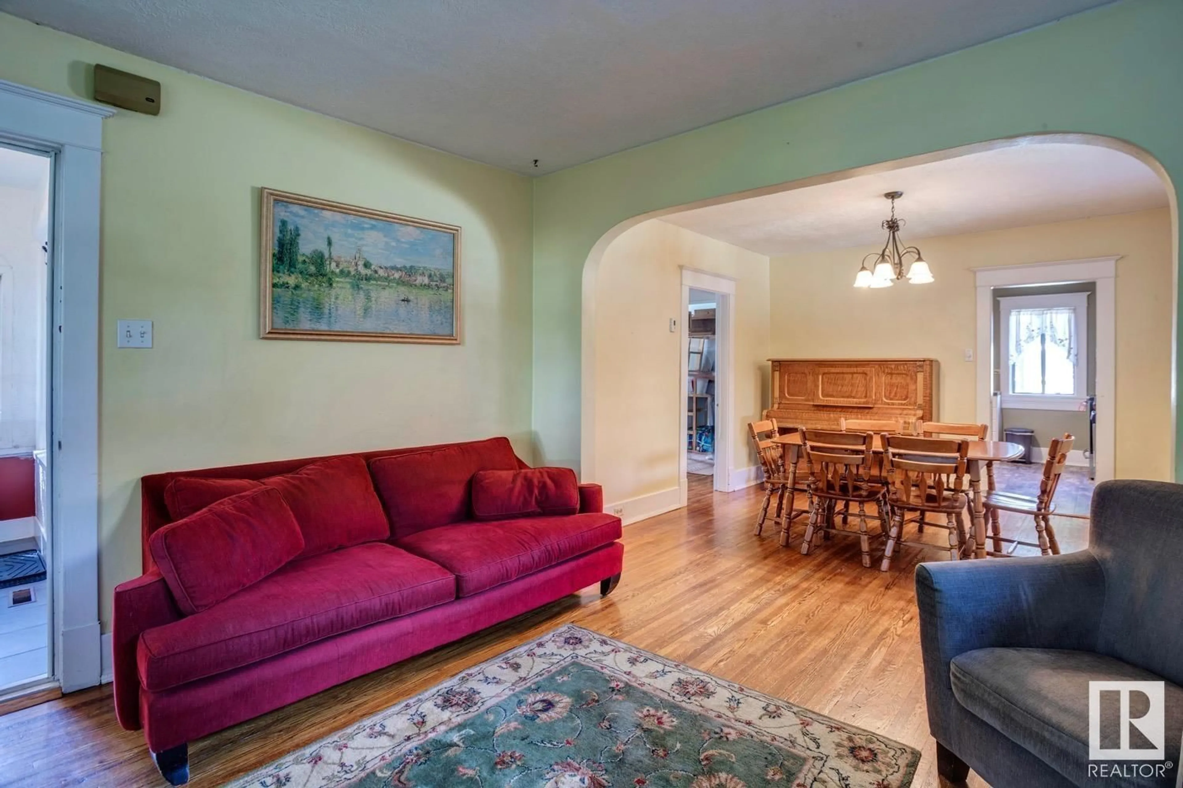 Living room with furniture, unknown for NW - 11312 66 ST, Edmonton Alberta T5B1H6