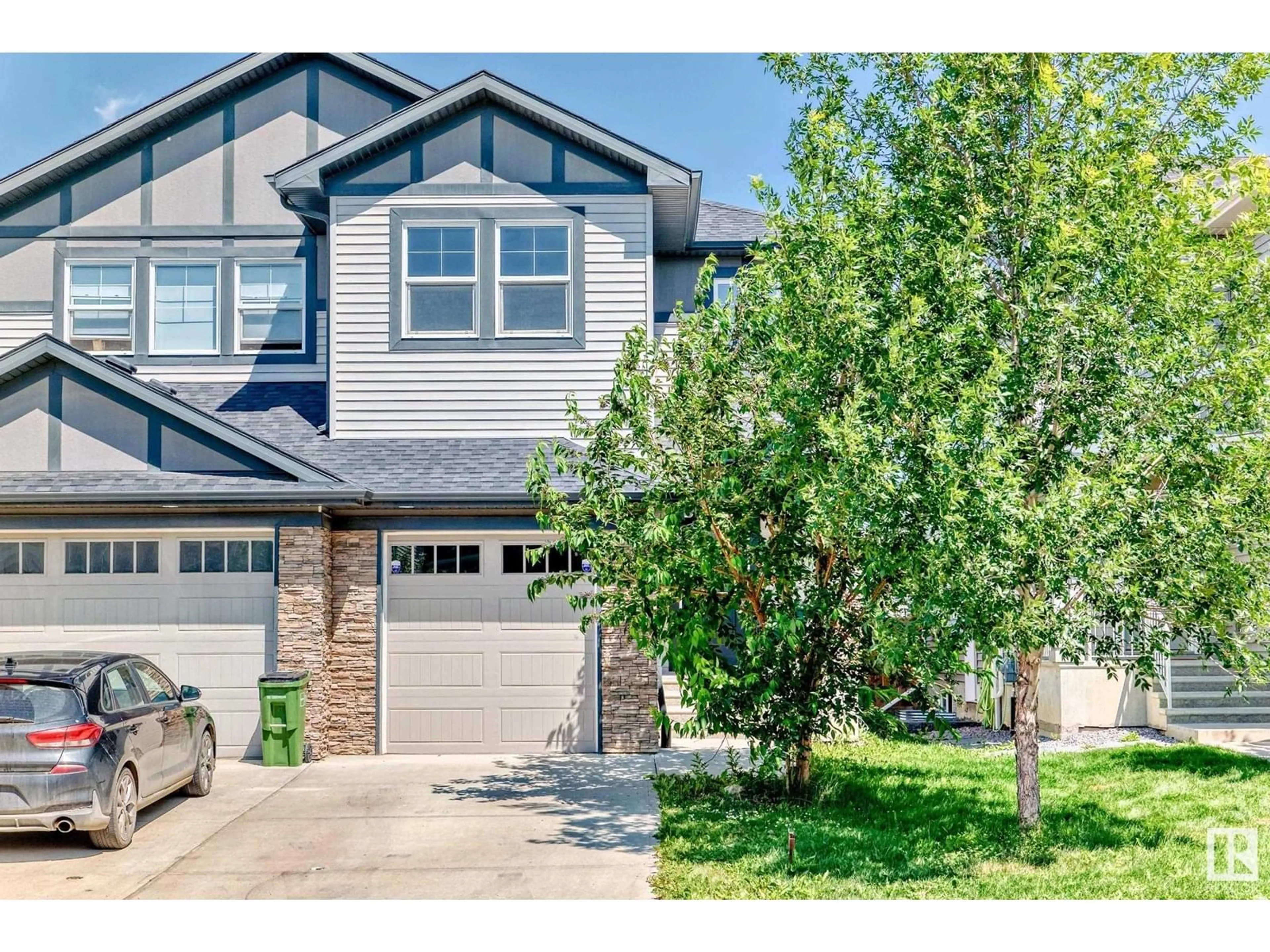 Home with vinyl exterior material, street for 8579 CUSHING PL, Edmonton Alberta T6W3R4