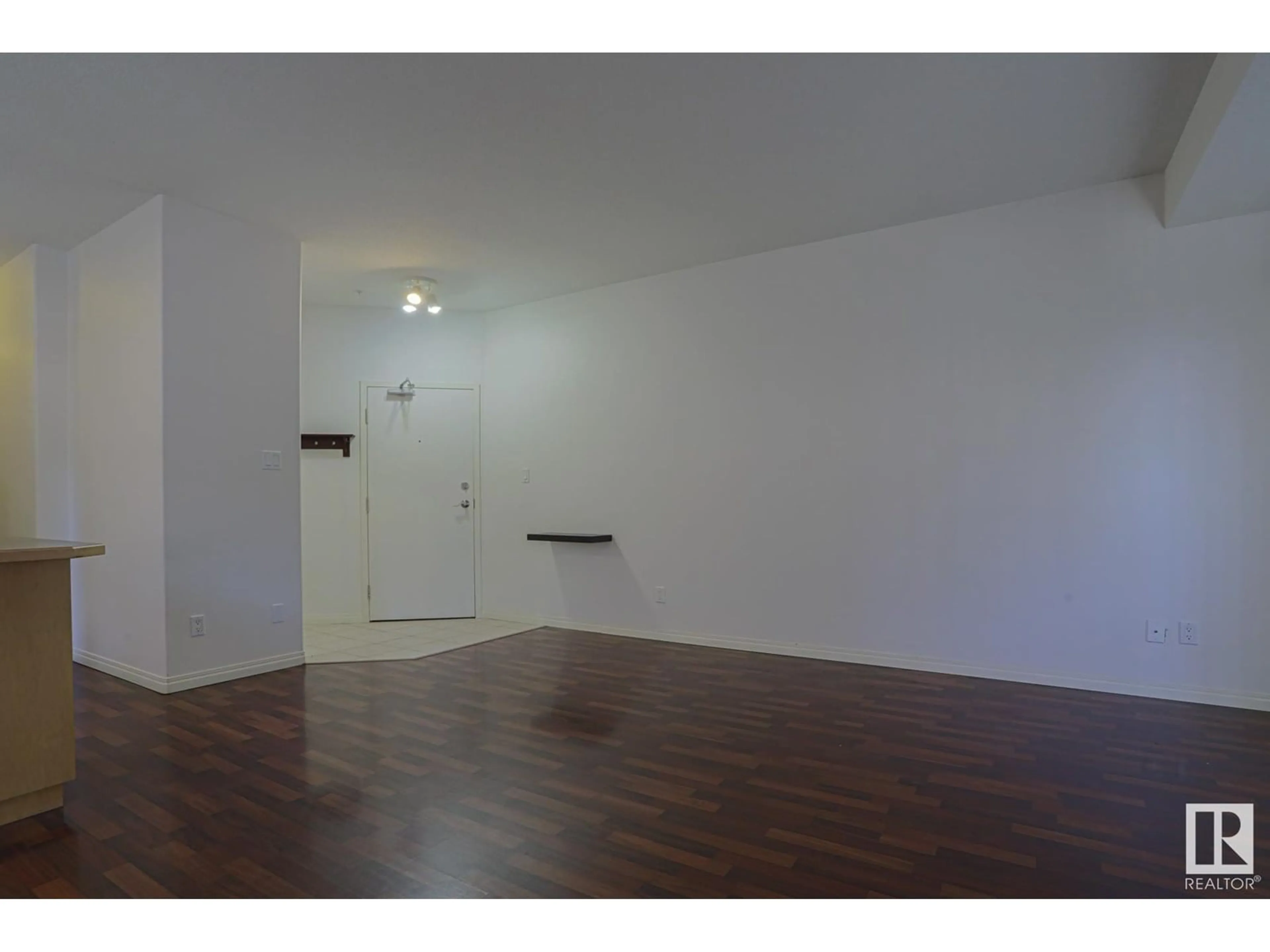 A pic of a room for #100 - 10145 114 ST, Edmonton Alberta T5K1R8