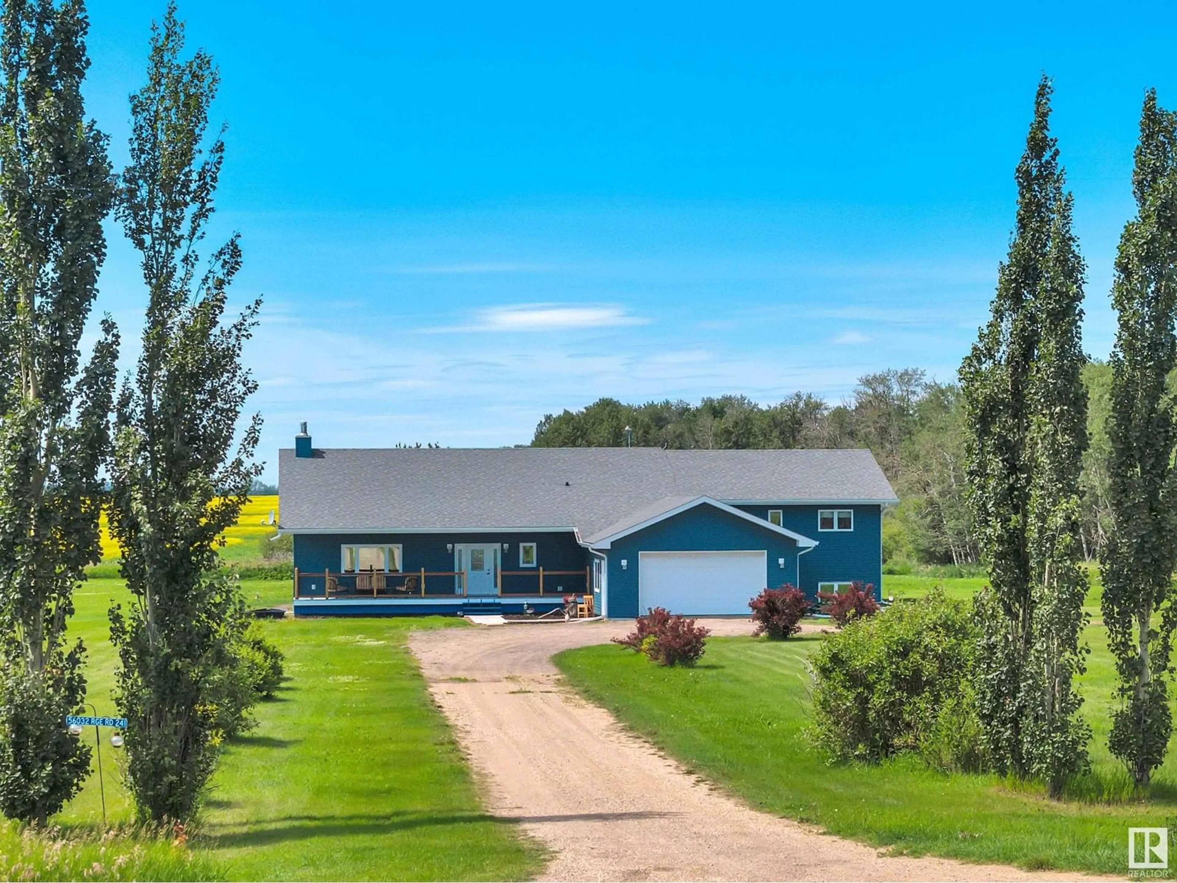 A pic from outside/outdoor area/front of a property/back of a property/a pic from drone, unknown for 56032 RGE ROAD 241, Rural Sturgeon County Alberta T0A0K0