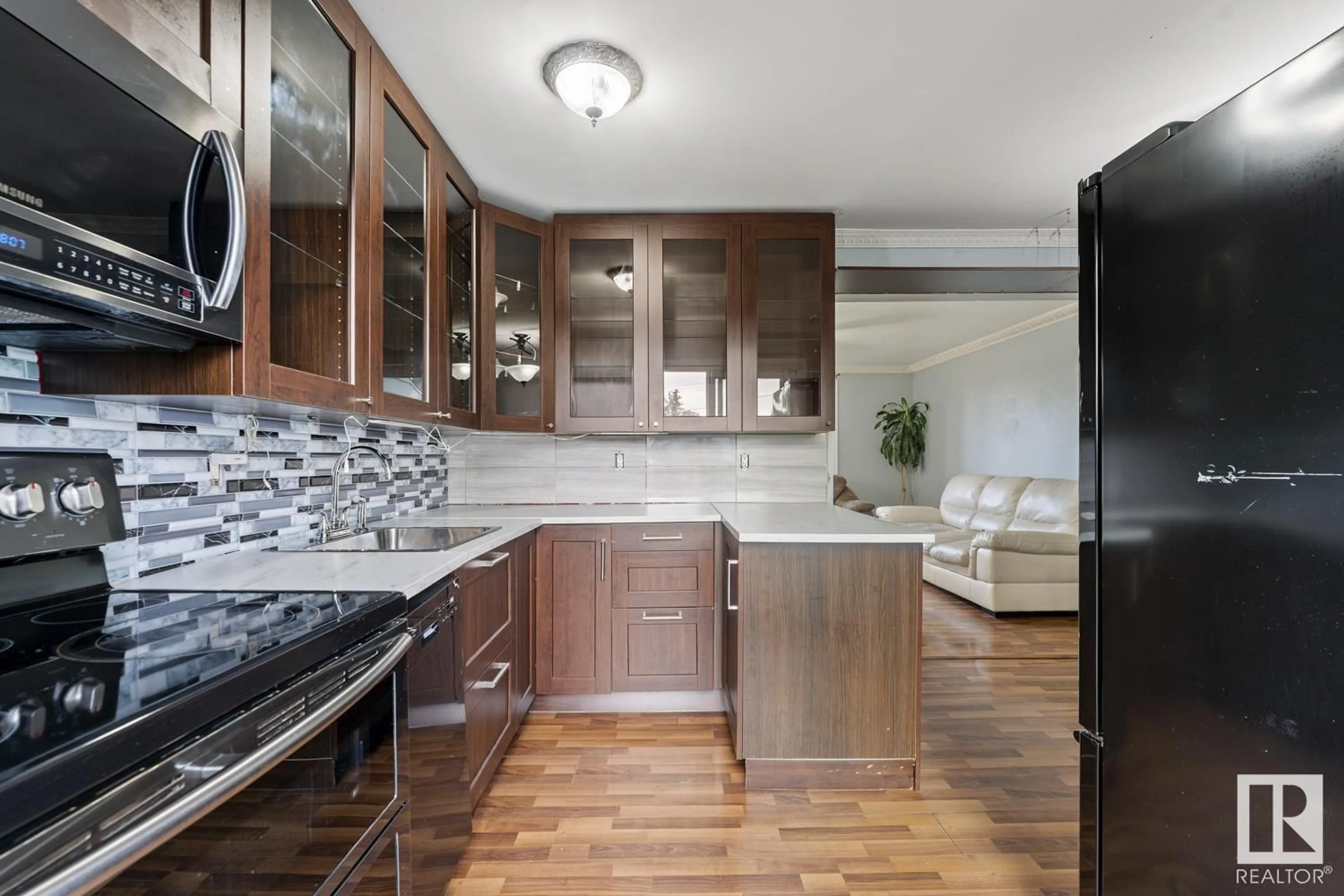 Contemporary kitchen, ceramic/tile floor for 1213 10 ST, Cold Lake Alberta T9M1J6