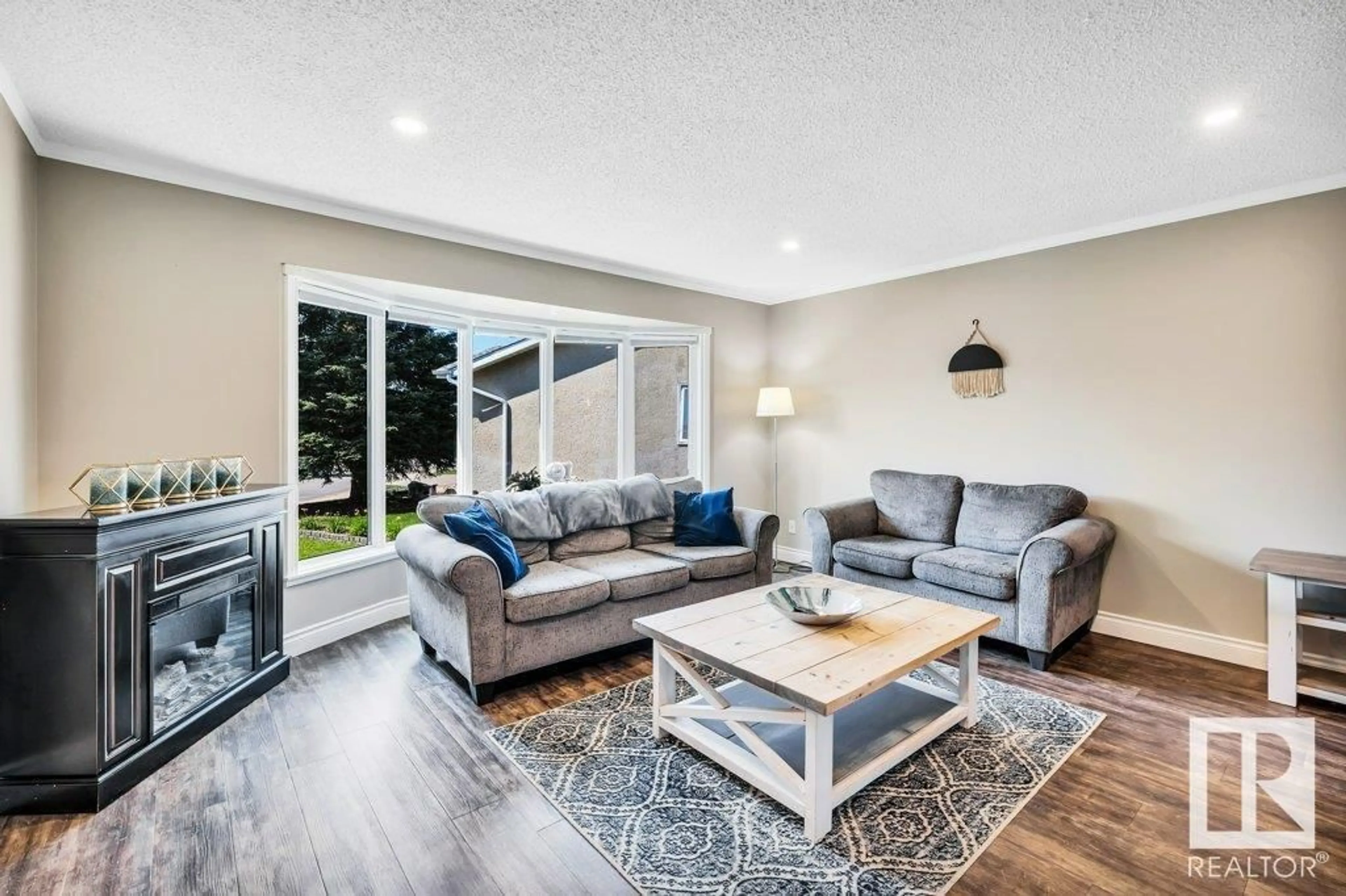 Living room with furniture, unknown for NW - 1043 58 ST, Edmonton Alberta T6L3W1