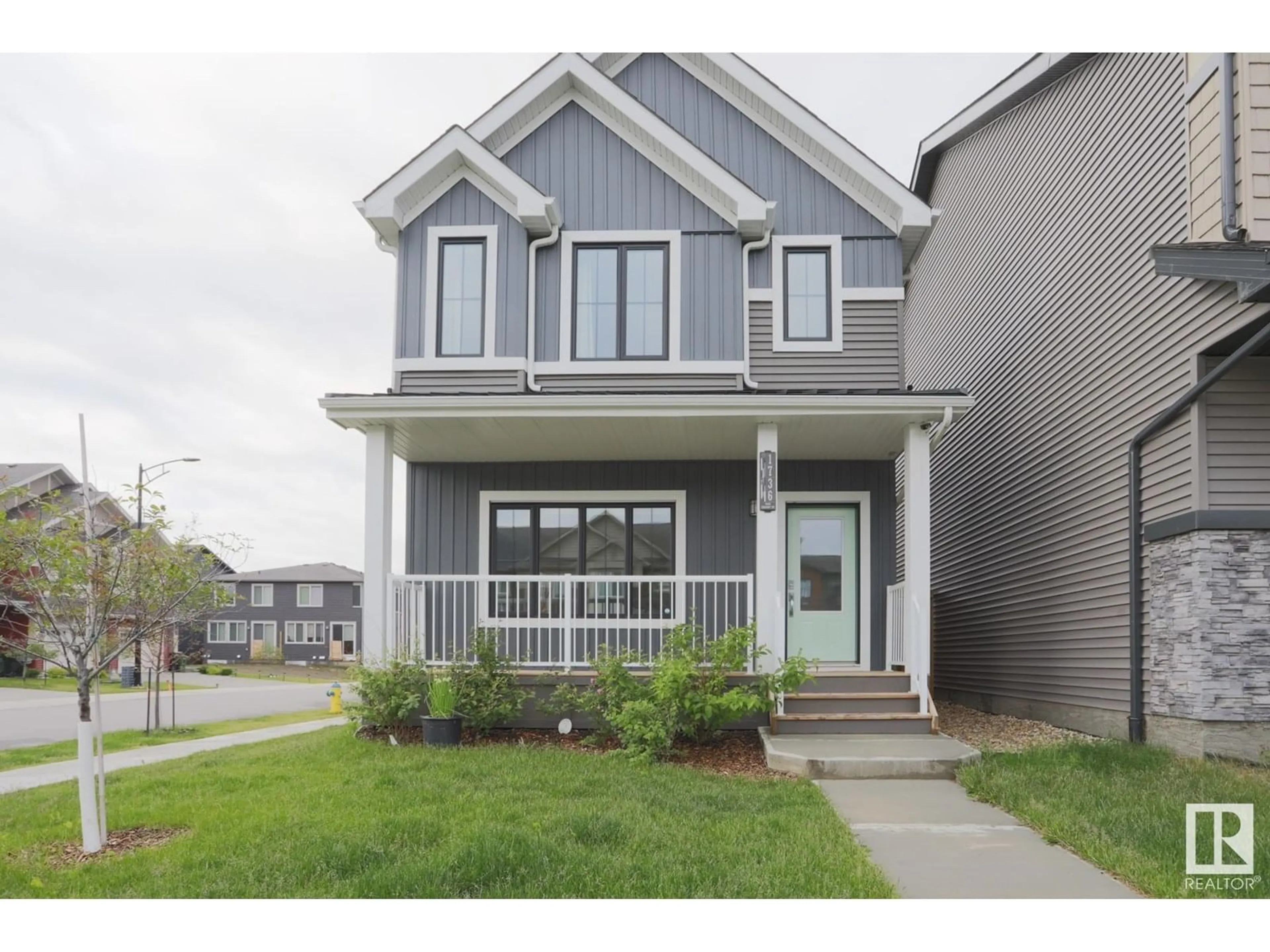 Home with vinyl exterior material, street for 1736 PLUM CR, Edmonton Alberta T6X2Z8