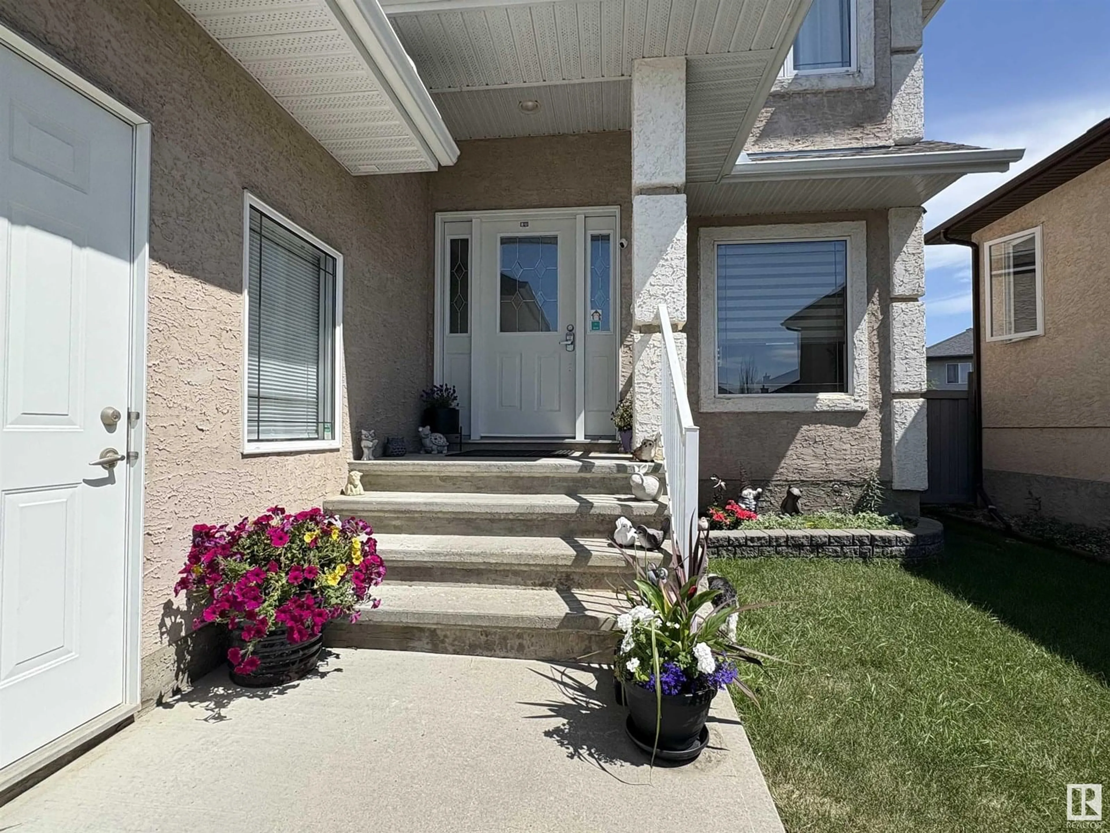 Unknown for NW - 17823 111 ST, Edmonton Alberta T5X6J3