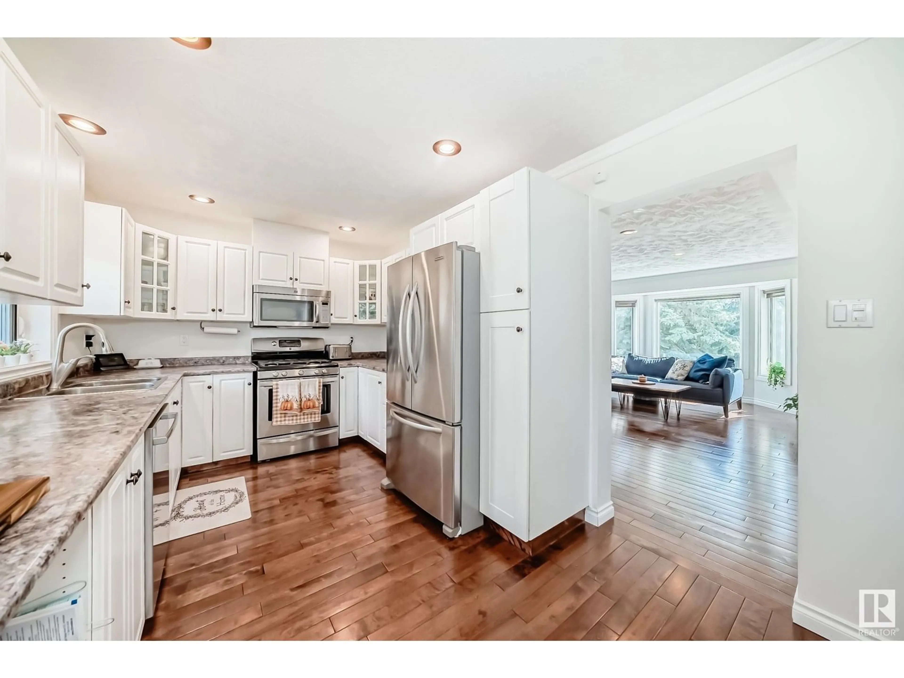 Open concept kitchen, unknown for 52306 - 181 RGE ROAD 212 RGE ROAD, Rural Strathcona County Alberta T8G1A9