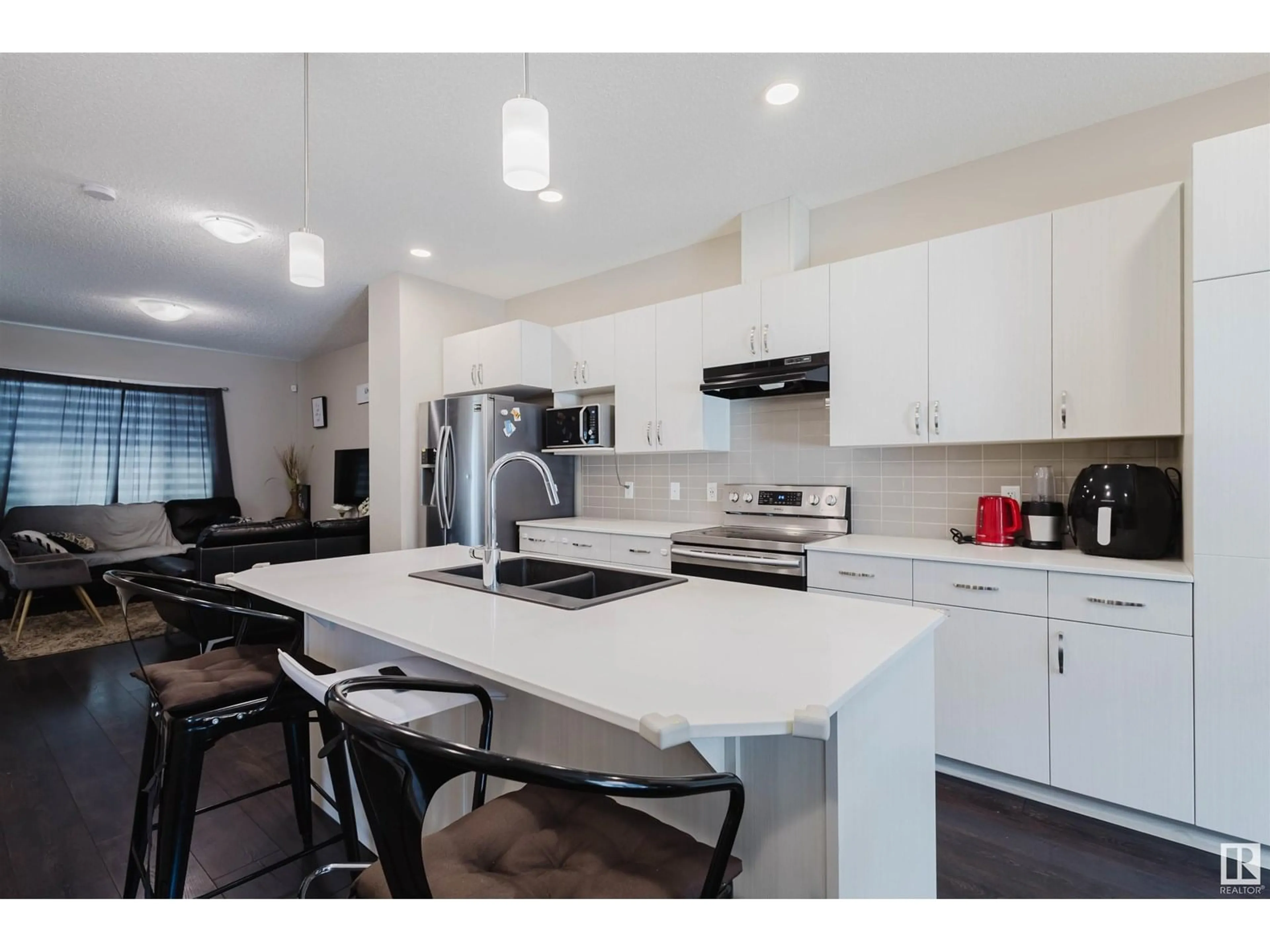 Open concept kitchen, ceramic/tile floor for 593 EBBERS WY, Edmonton Alberta T5Y1R8