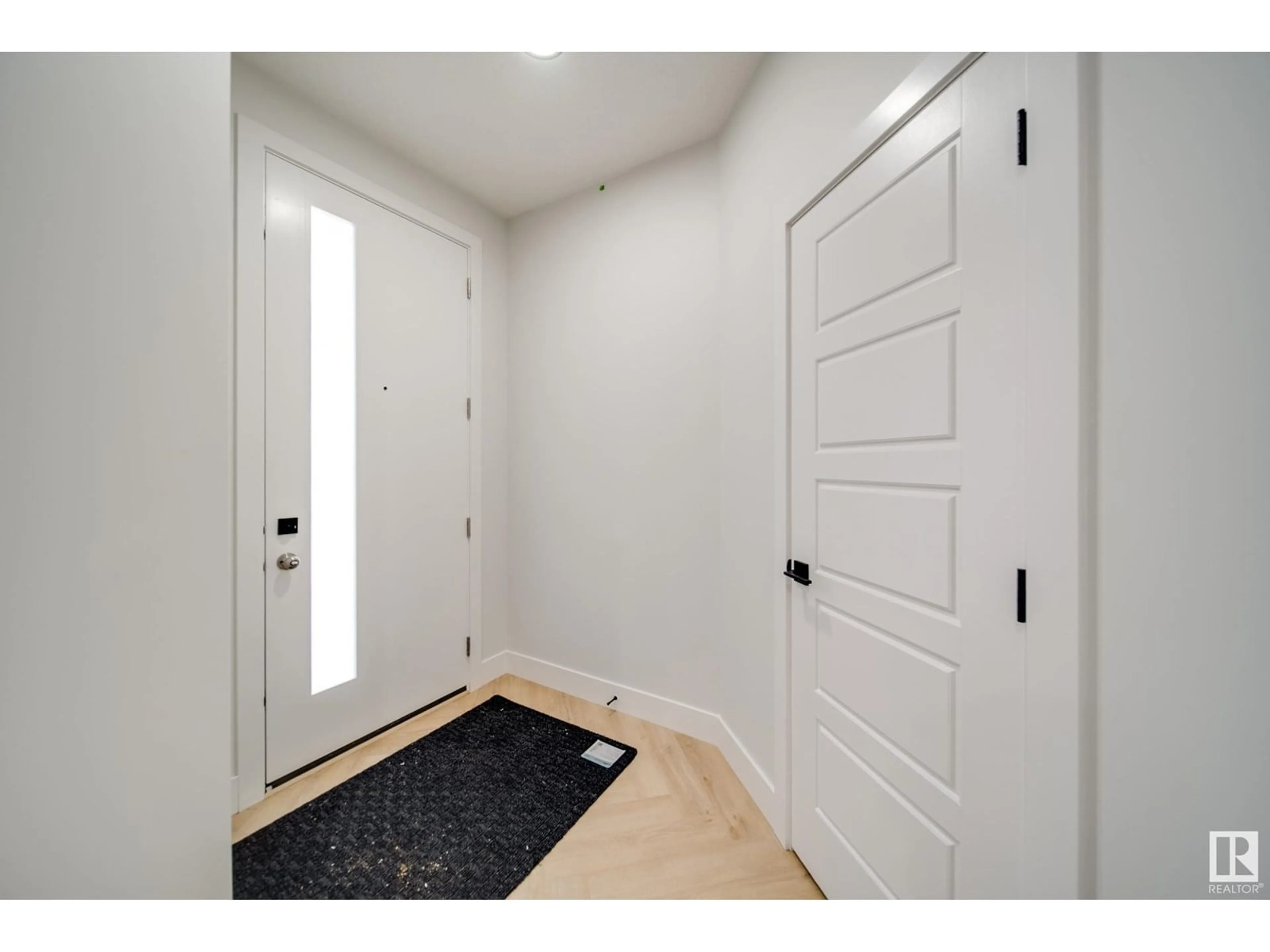 Indoor entryway for 8815 183 AV, Edmonton Alberta T5Z0S8