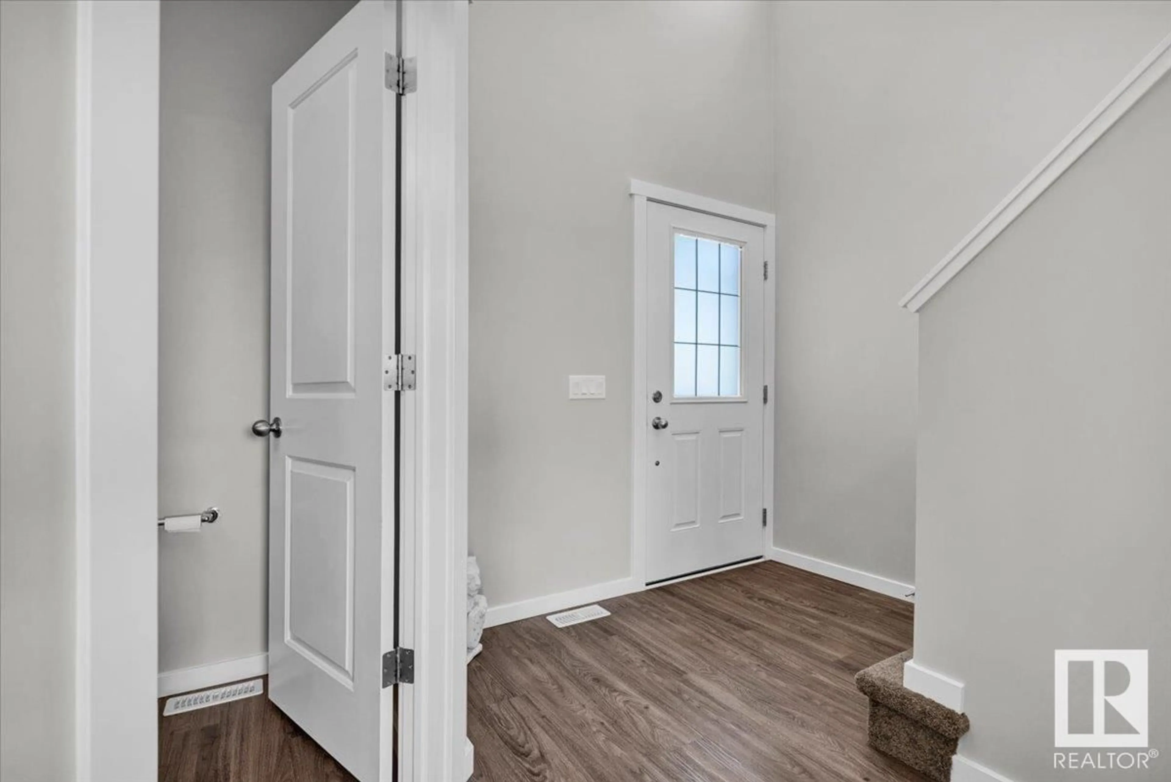 Indoor entryway for NW - 12831 207 ST, Edmonton Alberta T5S0K2