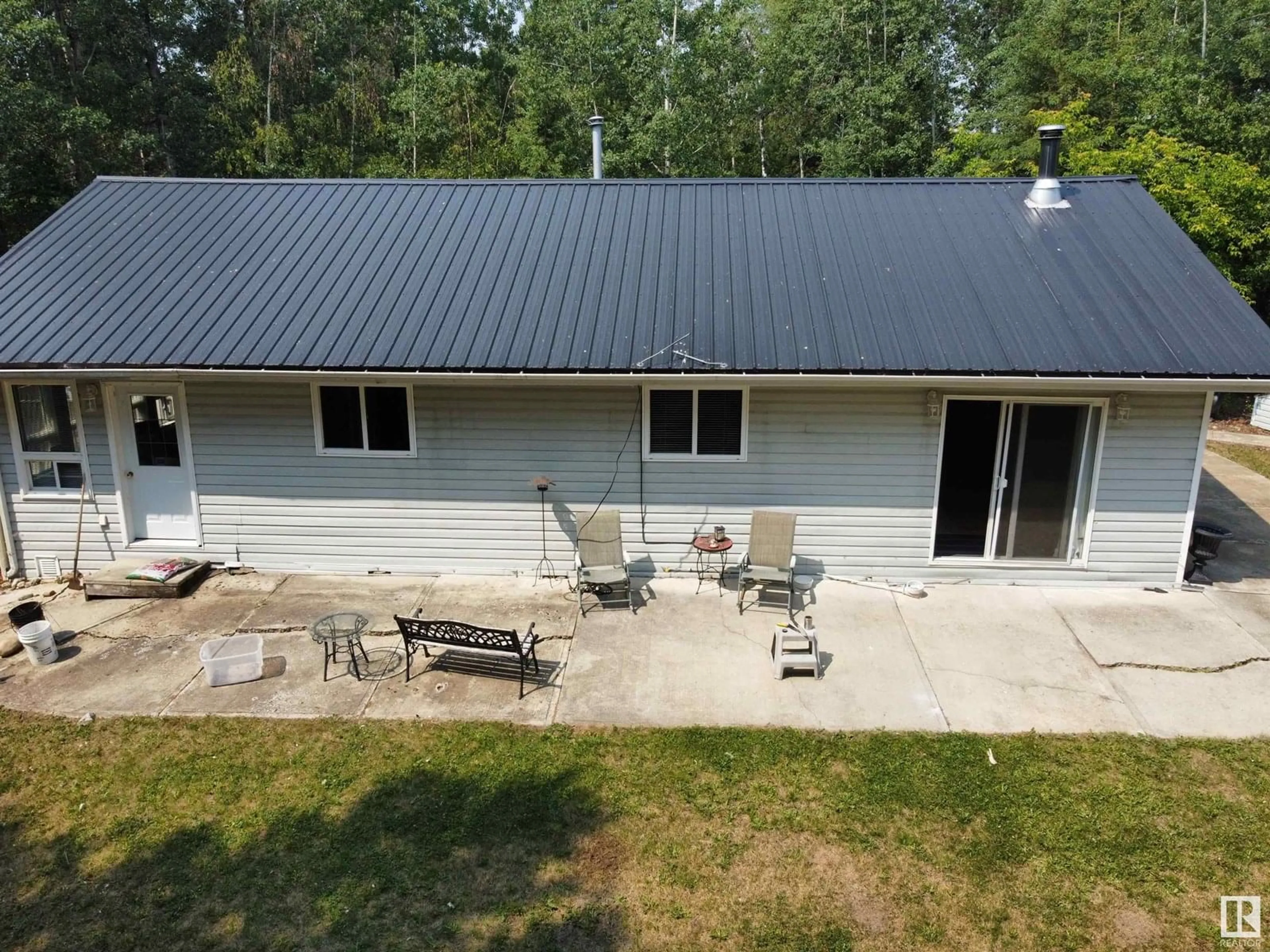 A pic from outside/outdoor area/front of a property/back of a property/a pic from drone, building for 23 - 54126 RANGE ROAD 52, Rural Lac Ste. Anne County Alberta T0E0L0