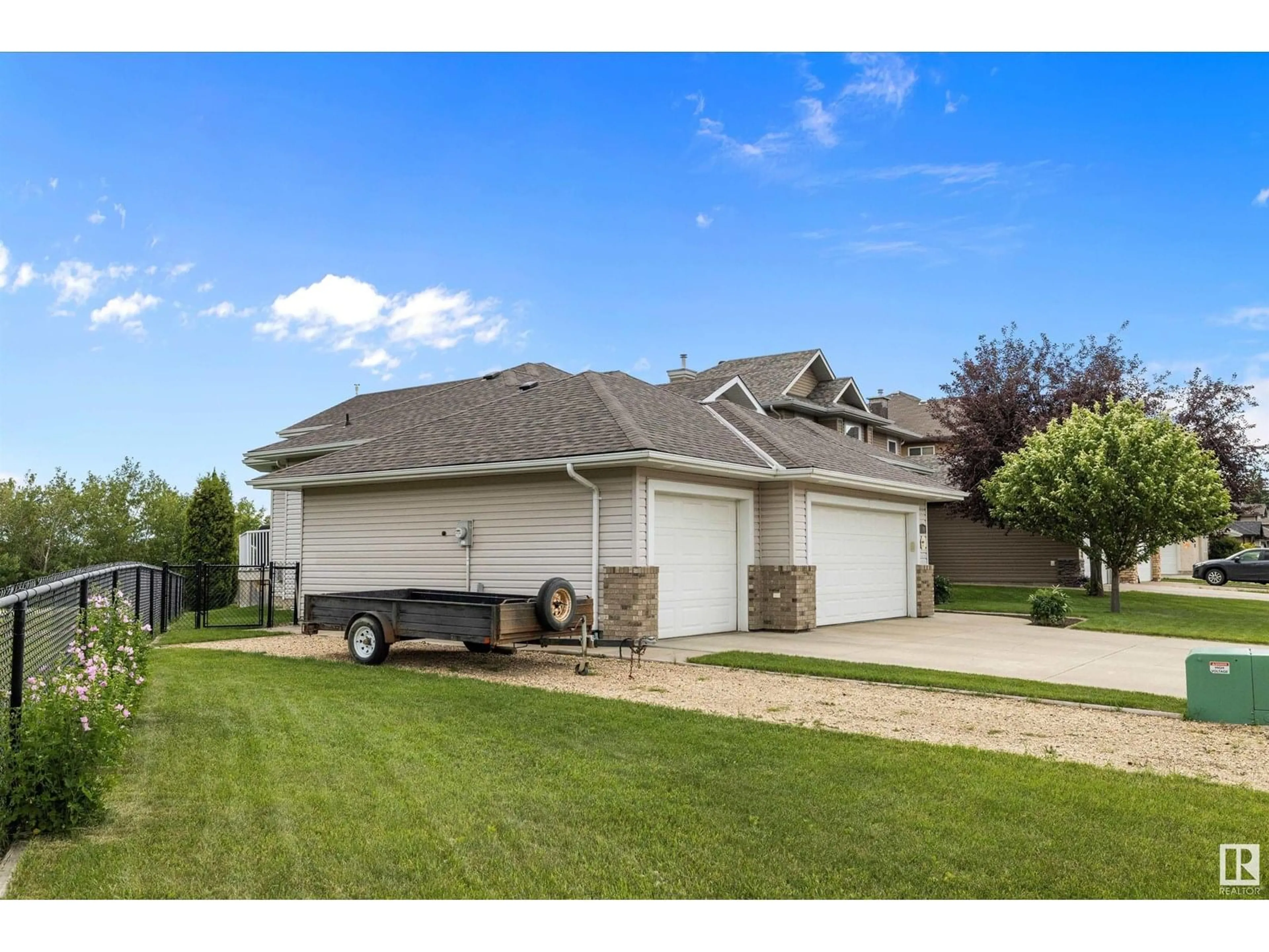 Unknown for 89 HOMESTEAD CR, Edmonton Alberta T5A2Y1