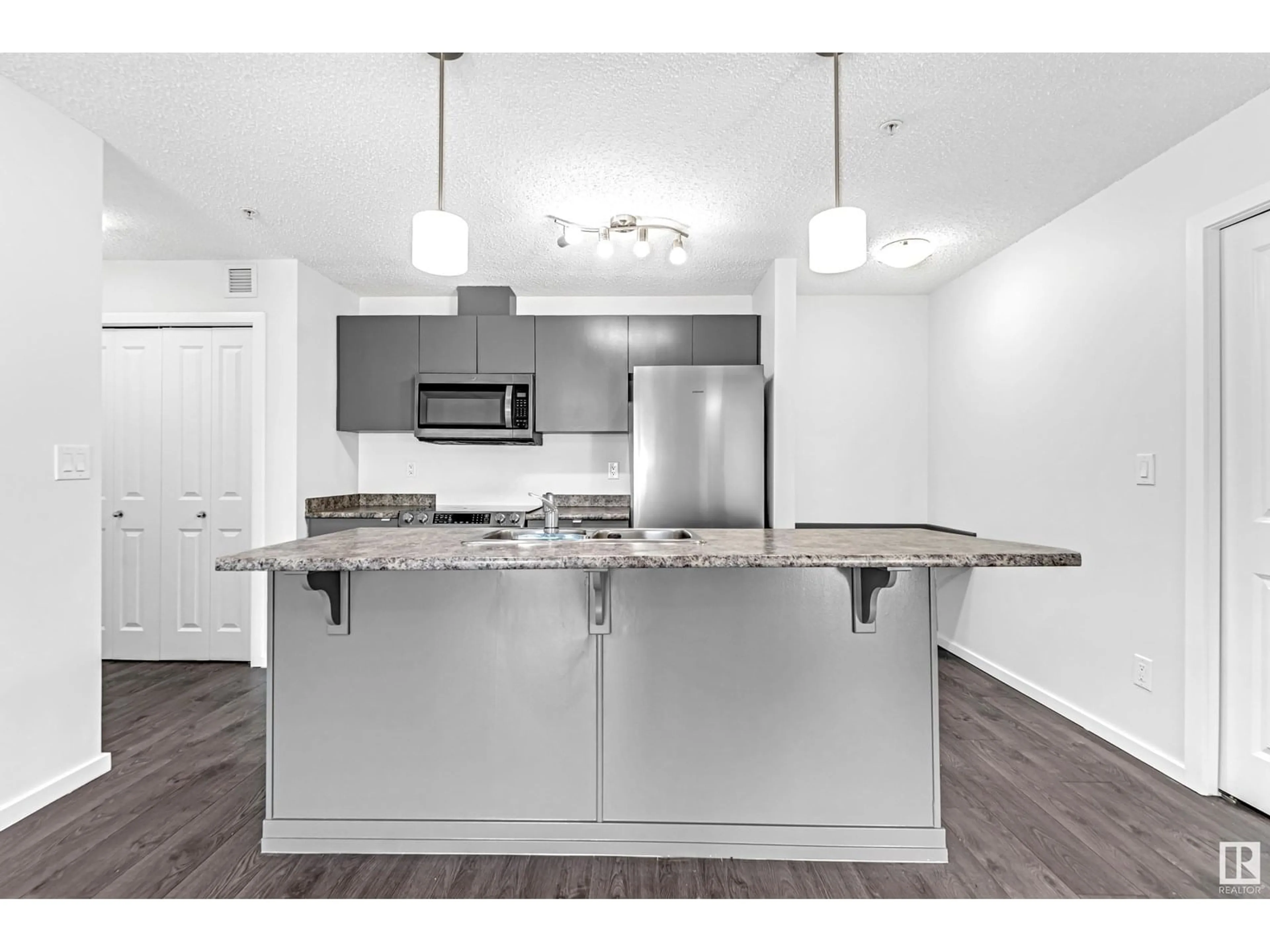 Standard kitchen, unknown for 115 - 3357 16A AV, Edmonton Alberta T6T0V4