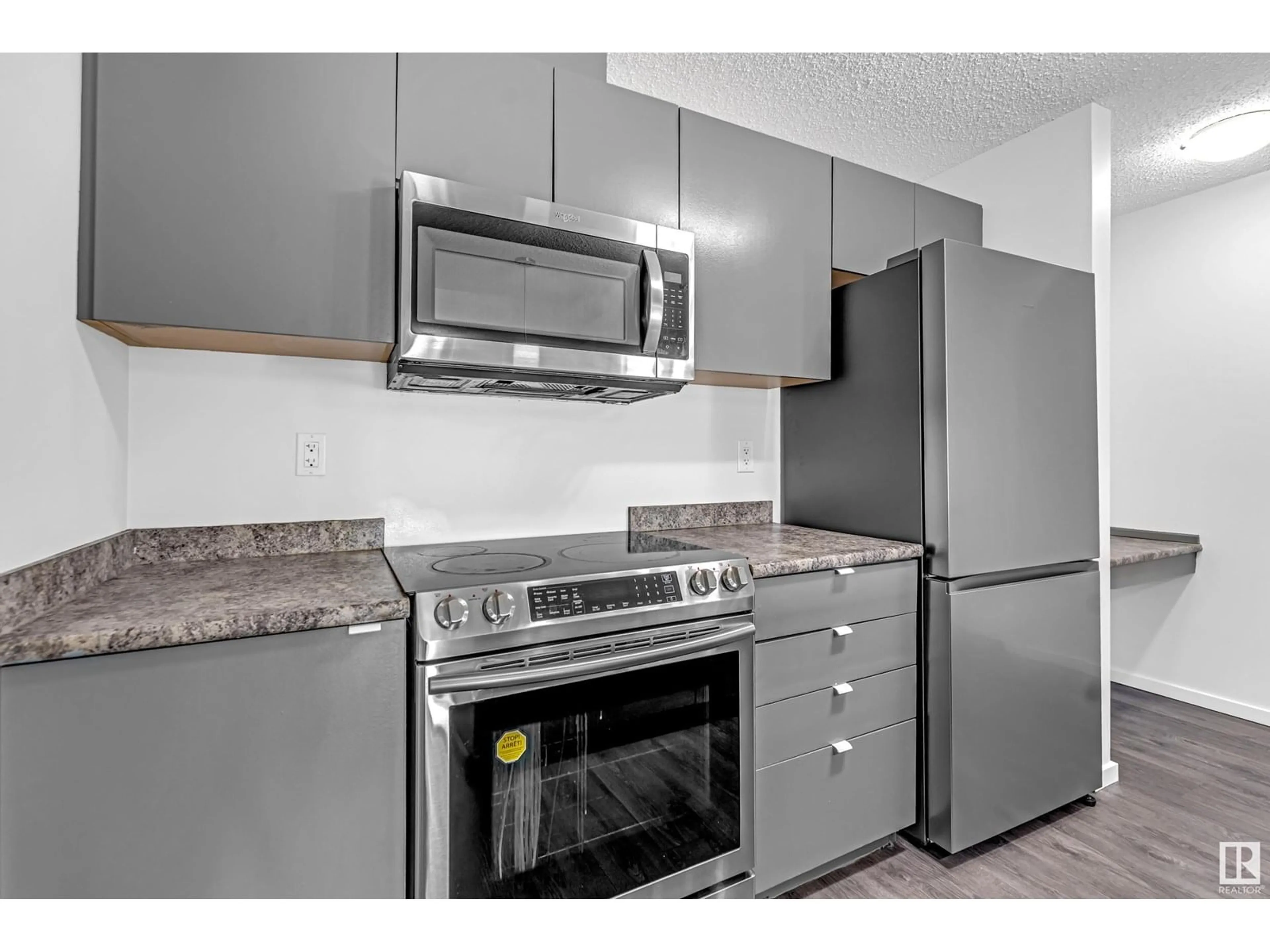 Standard kitchen, unknown for 115 - 3357 16A AV, Edmonton Alberta T6T0V4