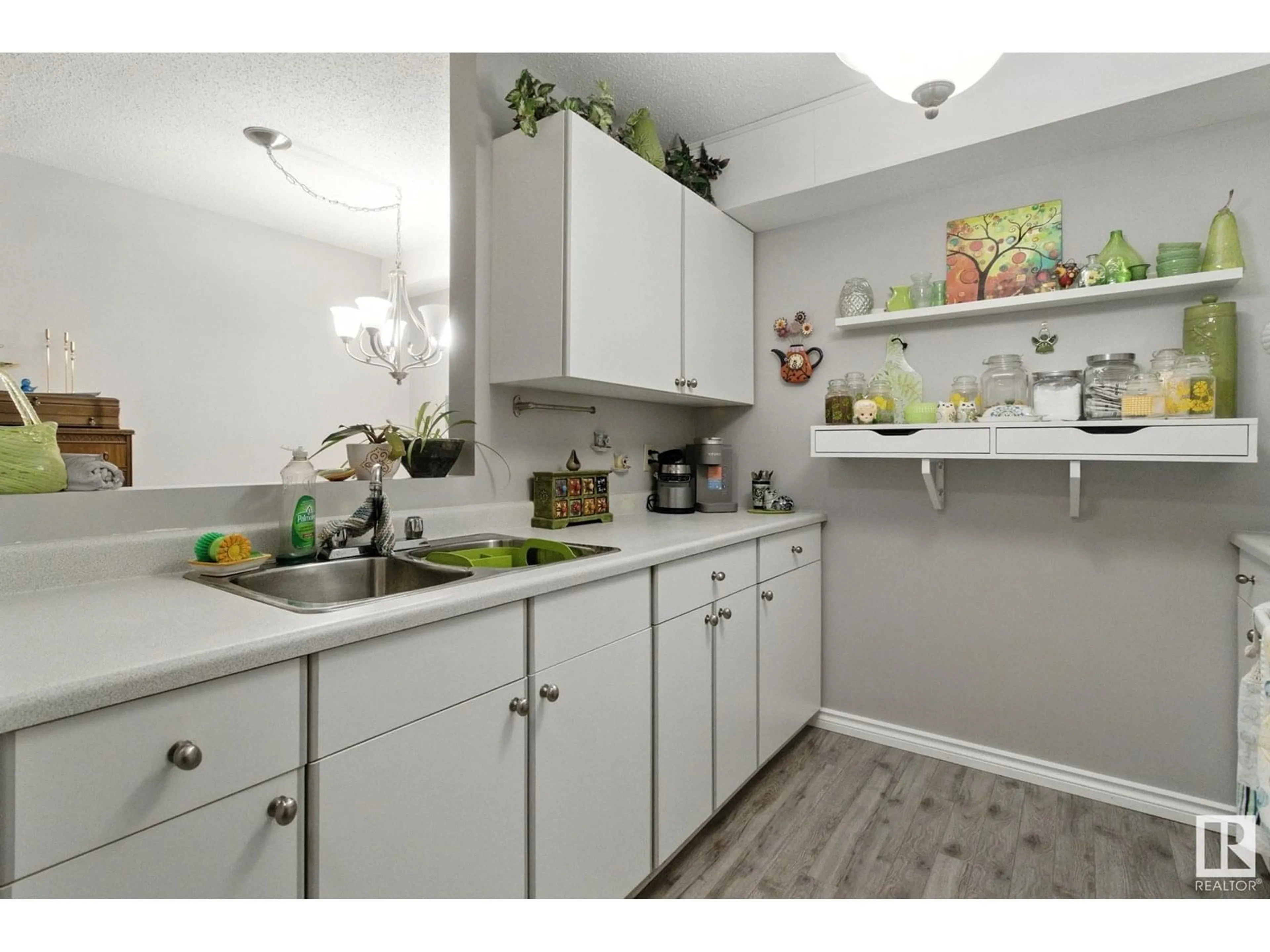Standard kitchen, unknown for #201 - 18004 95 AV, Edmonton Alberta T5T5W3