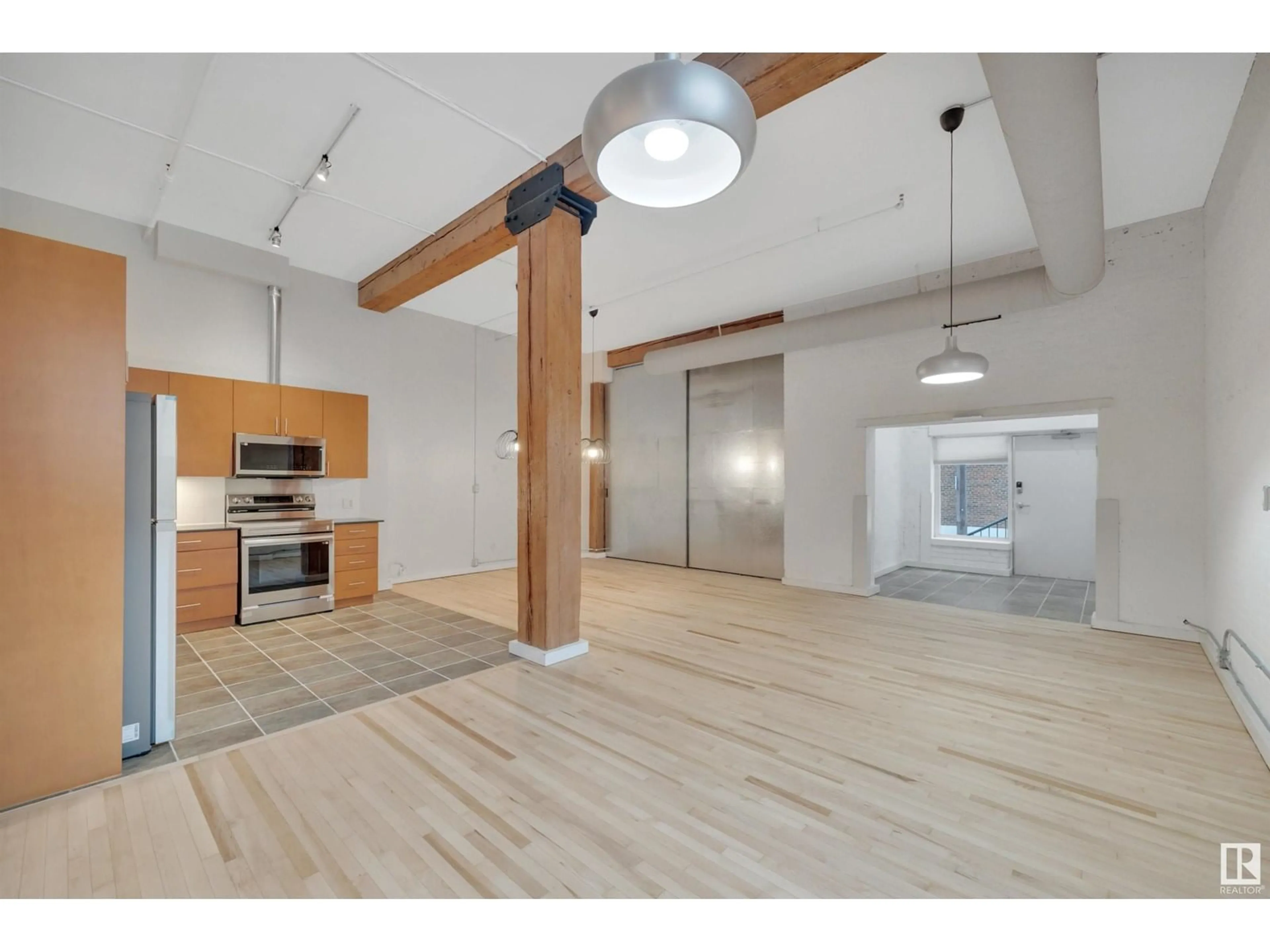 Unknown for #102 - 10169 104 ST NW, Edmonton Alberta T5J1A5