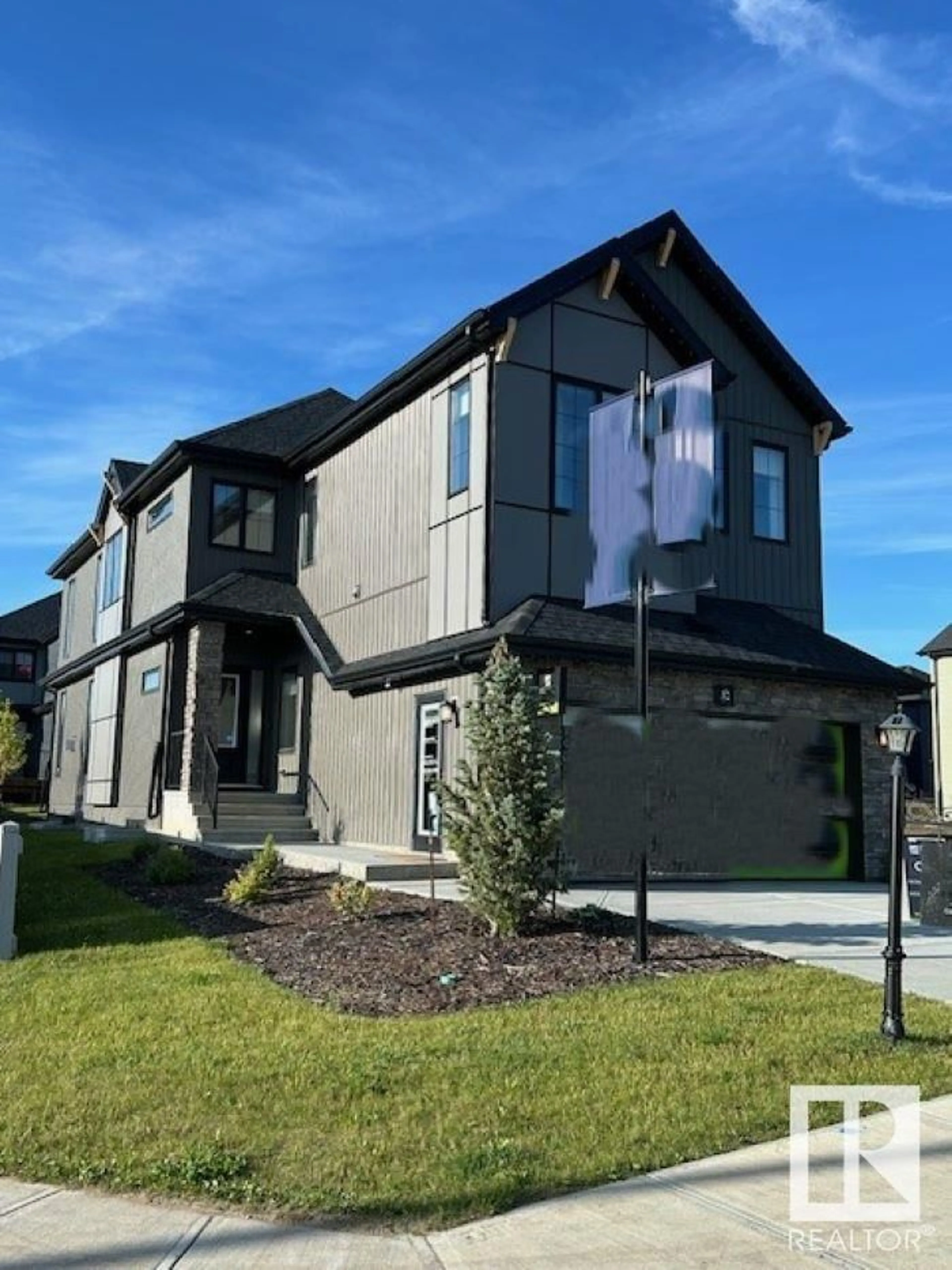 Home with vinyl exterior material, street for 4 CHARTRES CL, St. Albert Alberta T8N0R6