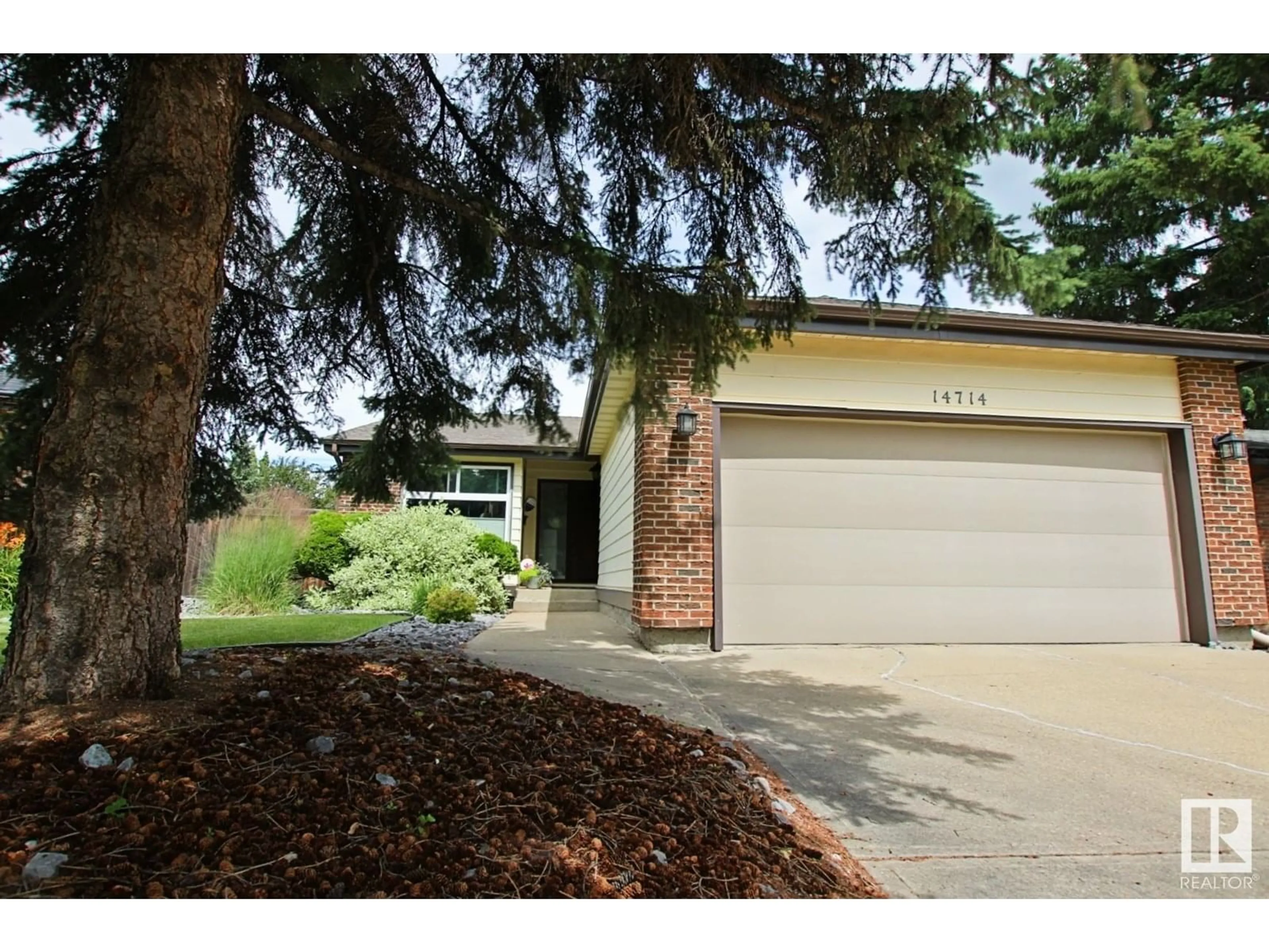 Unknown for NW - 14714 45 AV, Edmonton Alberta T6H5M5
