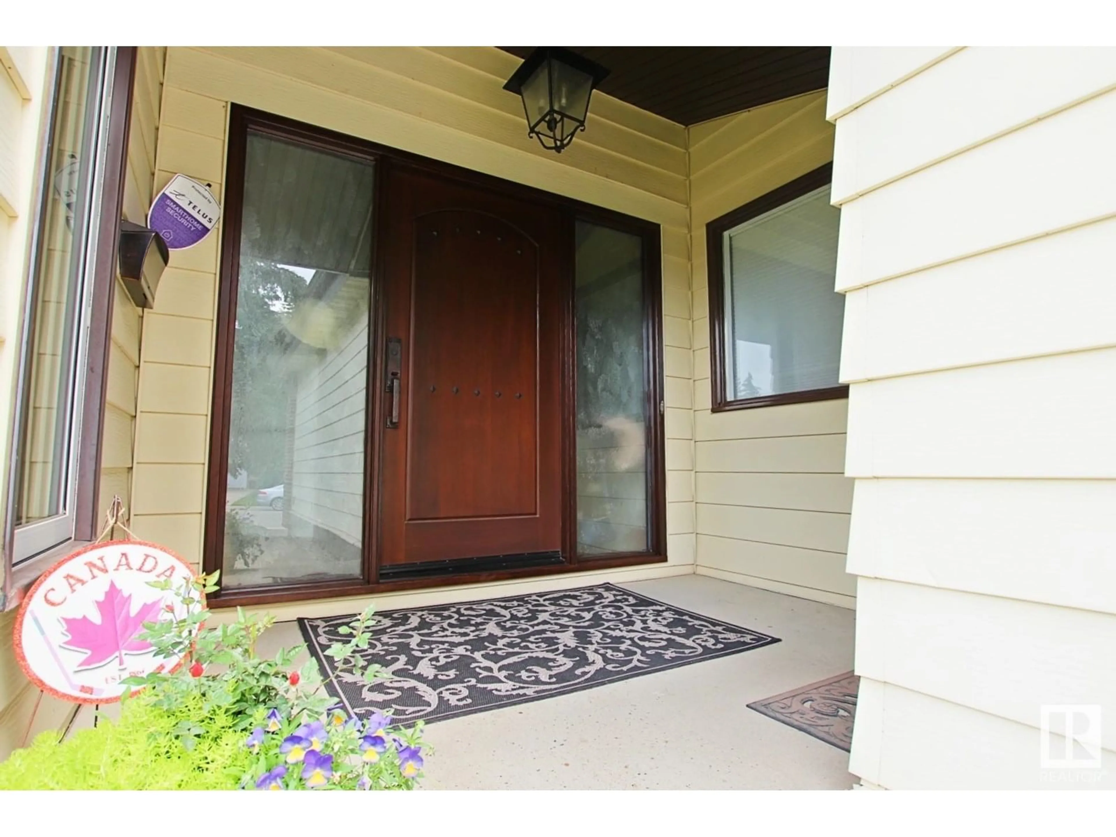 Indoor entryway for NW - 14714 45 AV, Edmonton Alberta T6H5M5