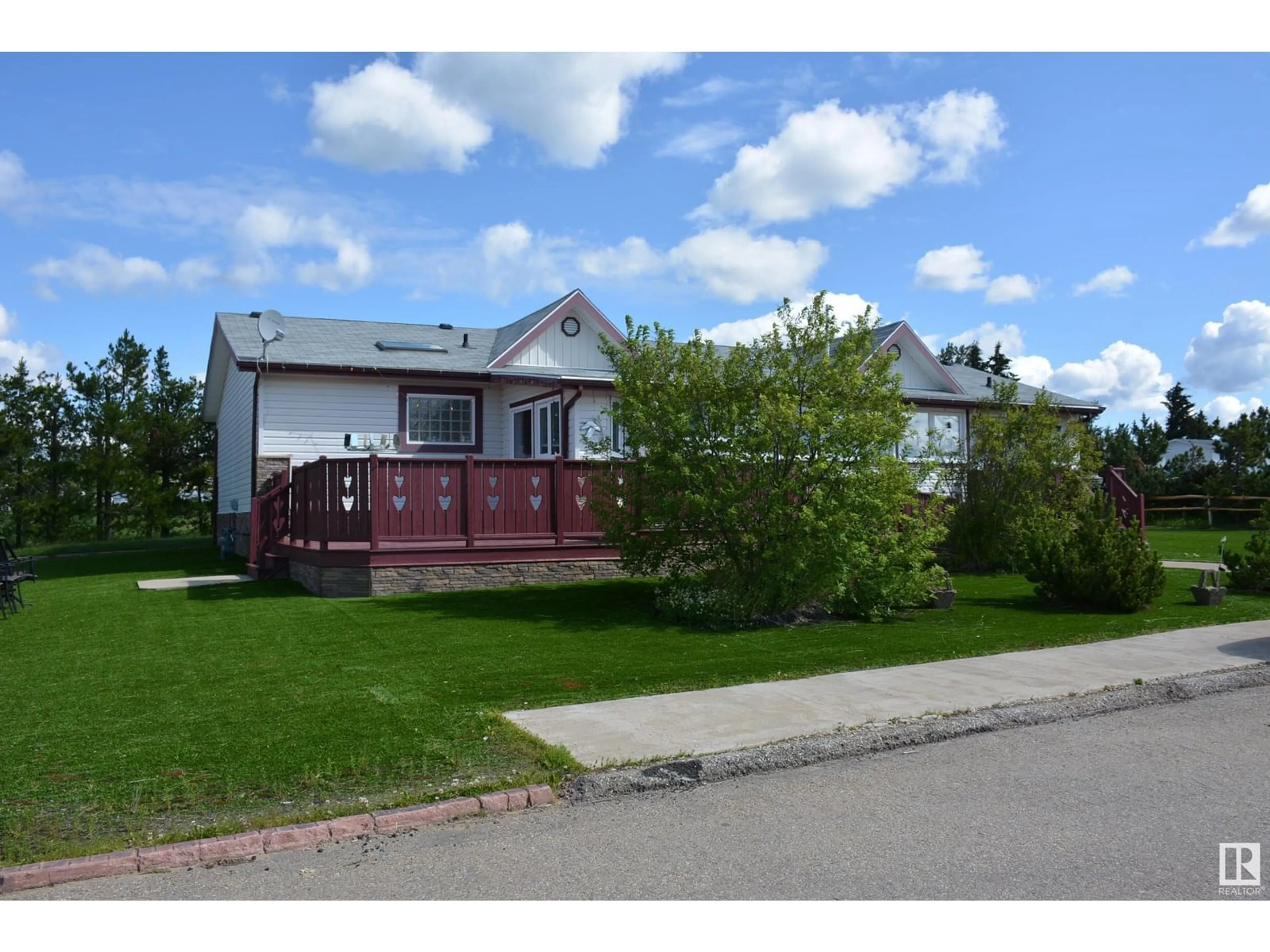 Unknown for 5044 & 5052 NORTH AV, Swan Hills Alberta T0G2C0