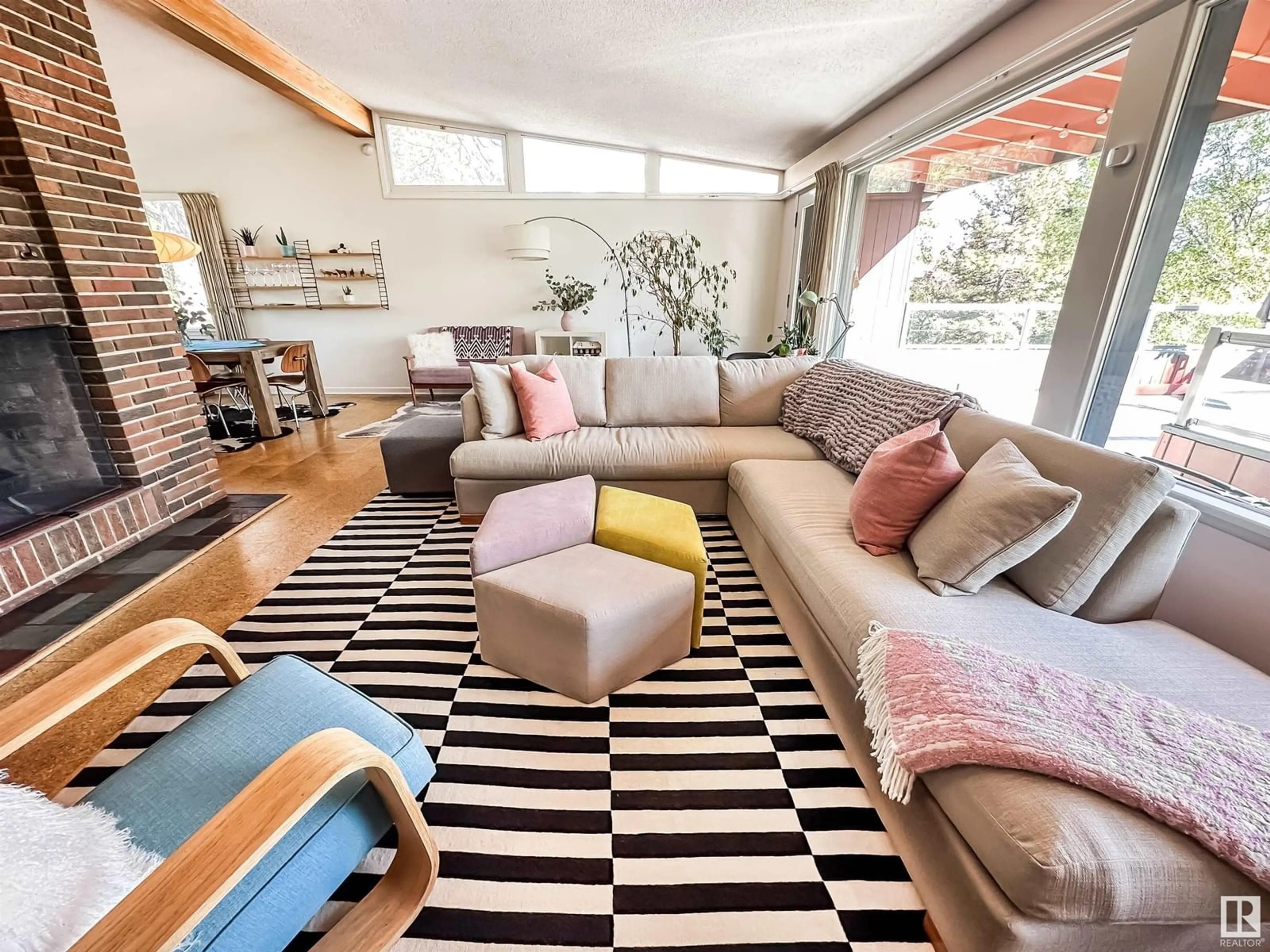 Living room with furniture, unknown for 11748 UNIVERSITY AV, Edmonton Alberta T6G1Z5