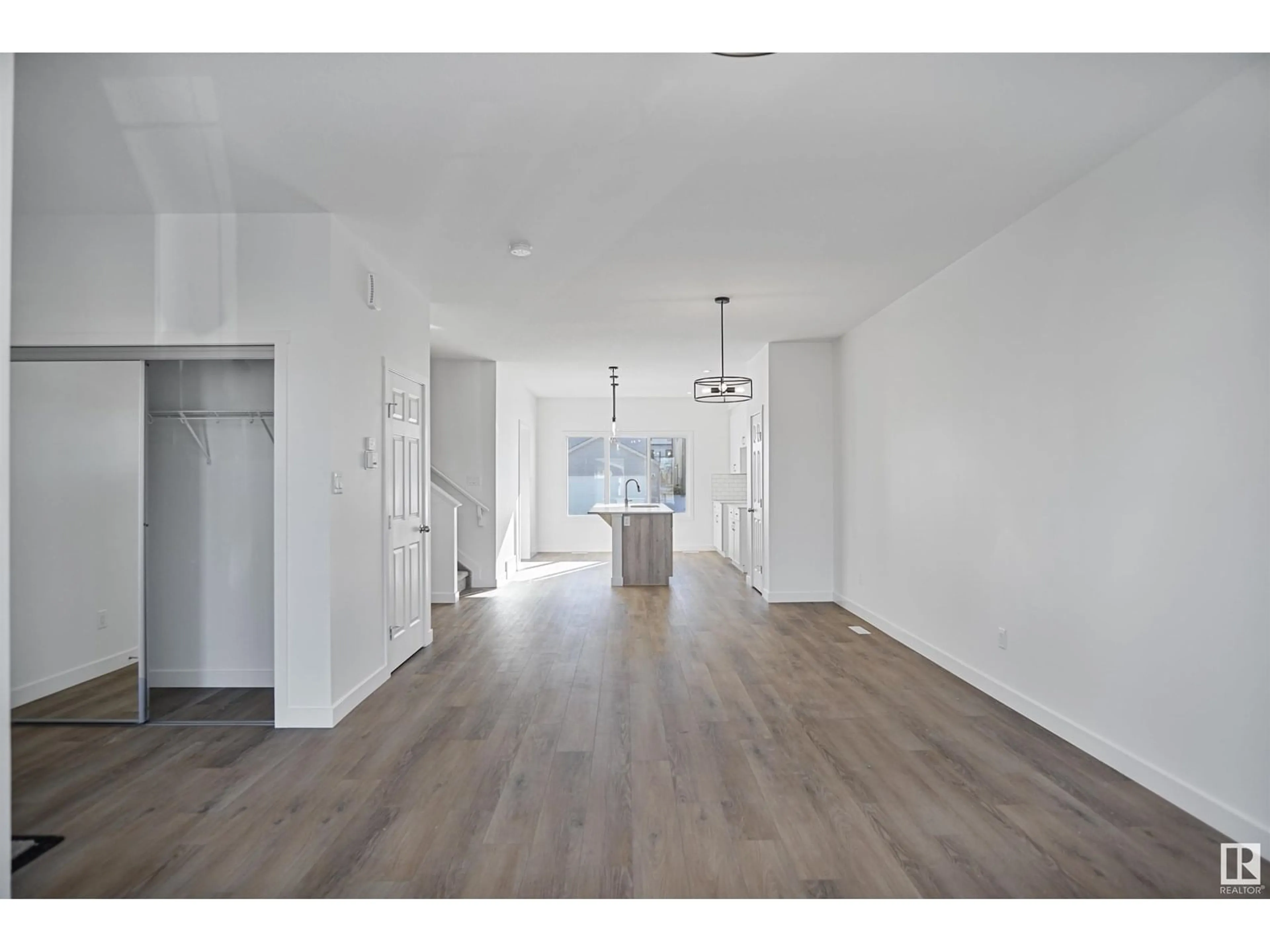 Unknown for 1076 MCLEOD AV, Spruce Grove Alberta T7X2Z7