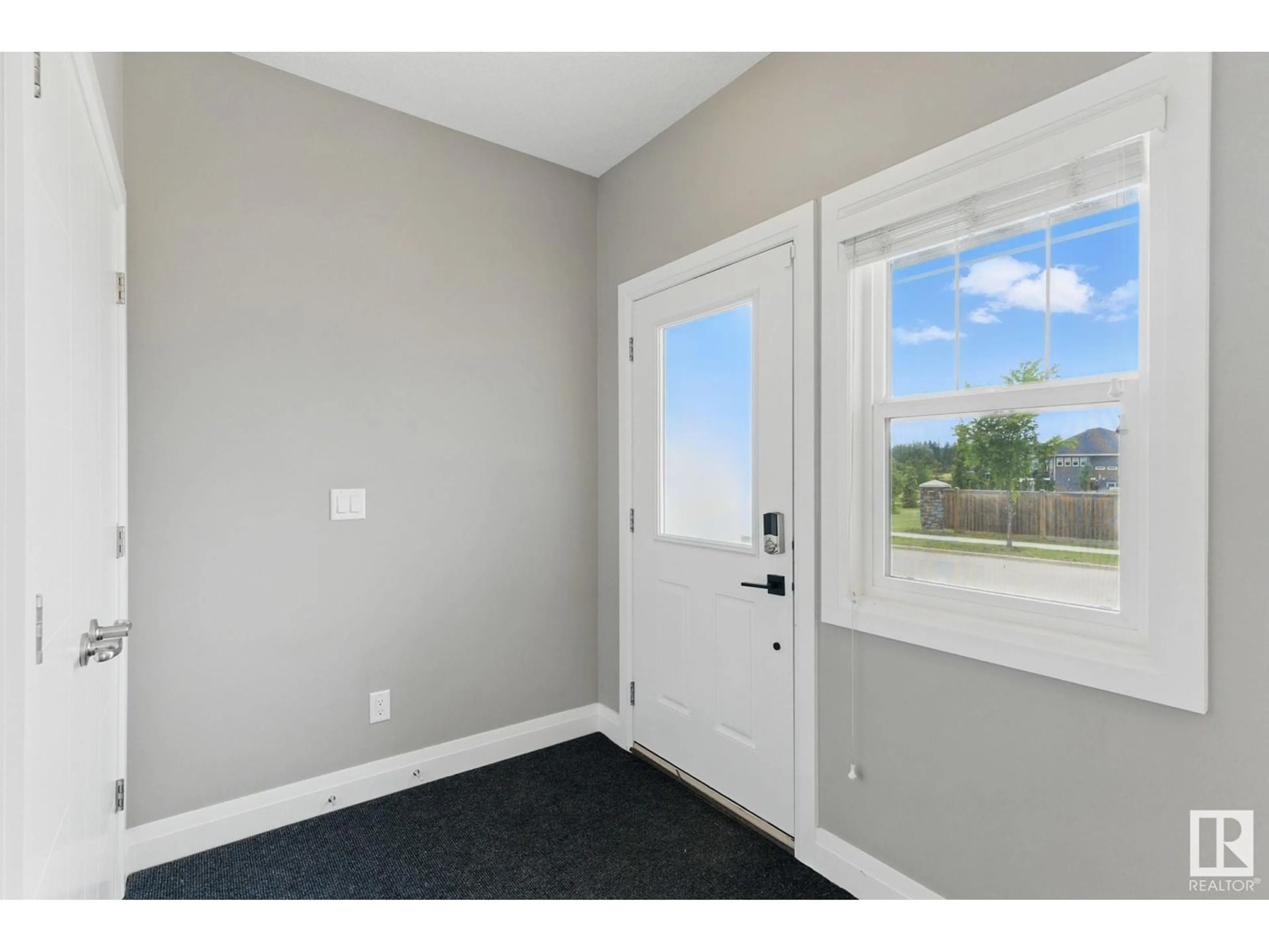 Indoor entryway for 134 HARVEST RIDGE DR, Spruce Grove Alberta T7X0V9