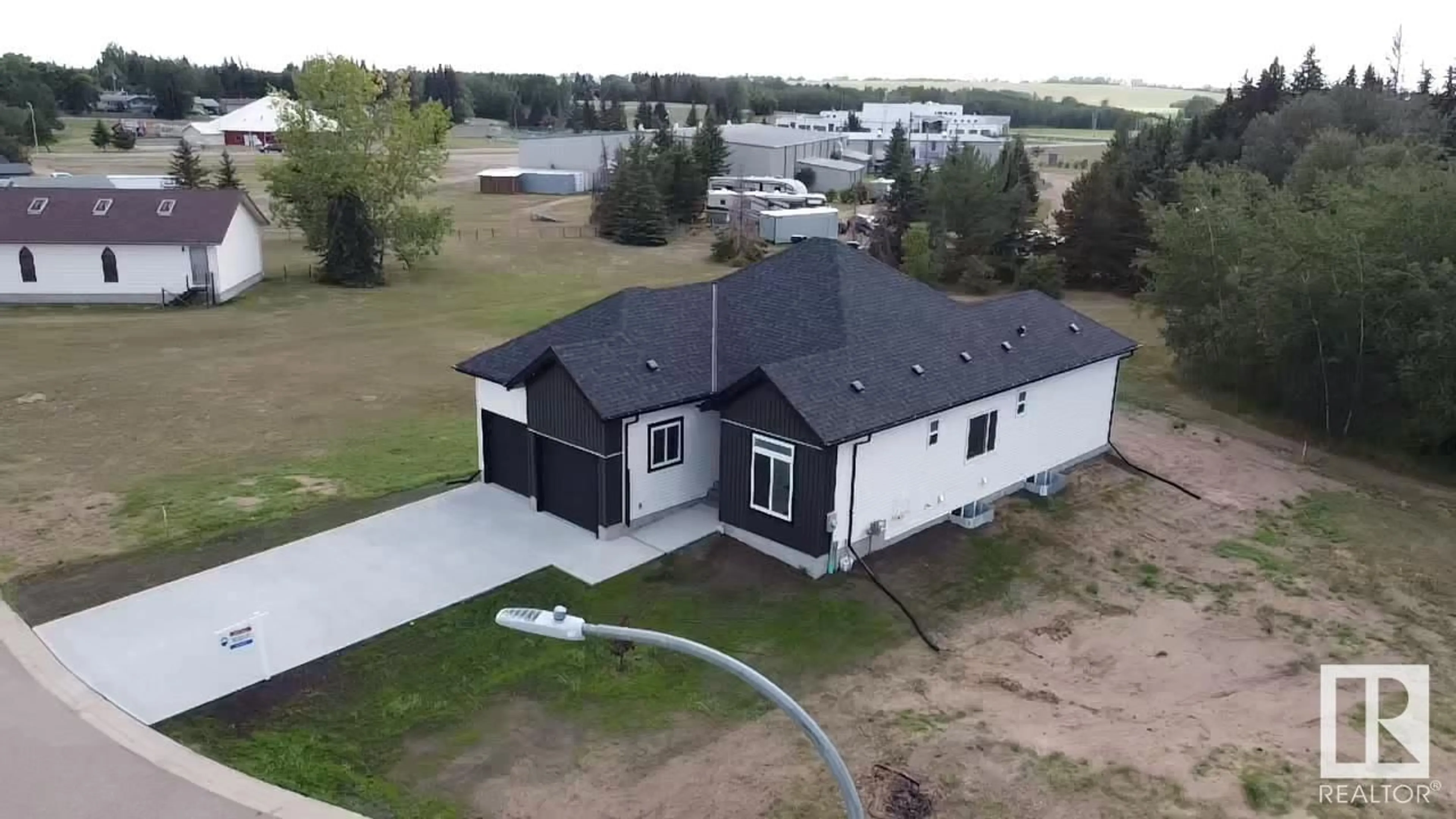 A pic from outside/outdoor area/front of a property/back of a property/a pic from drone, building for 5608 46 ST, Smoky Lake Town Alberta T0A3C0