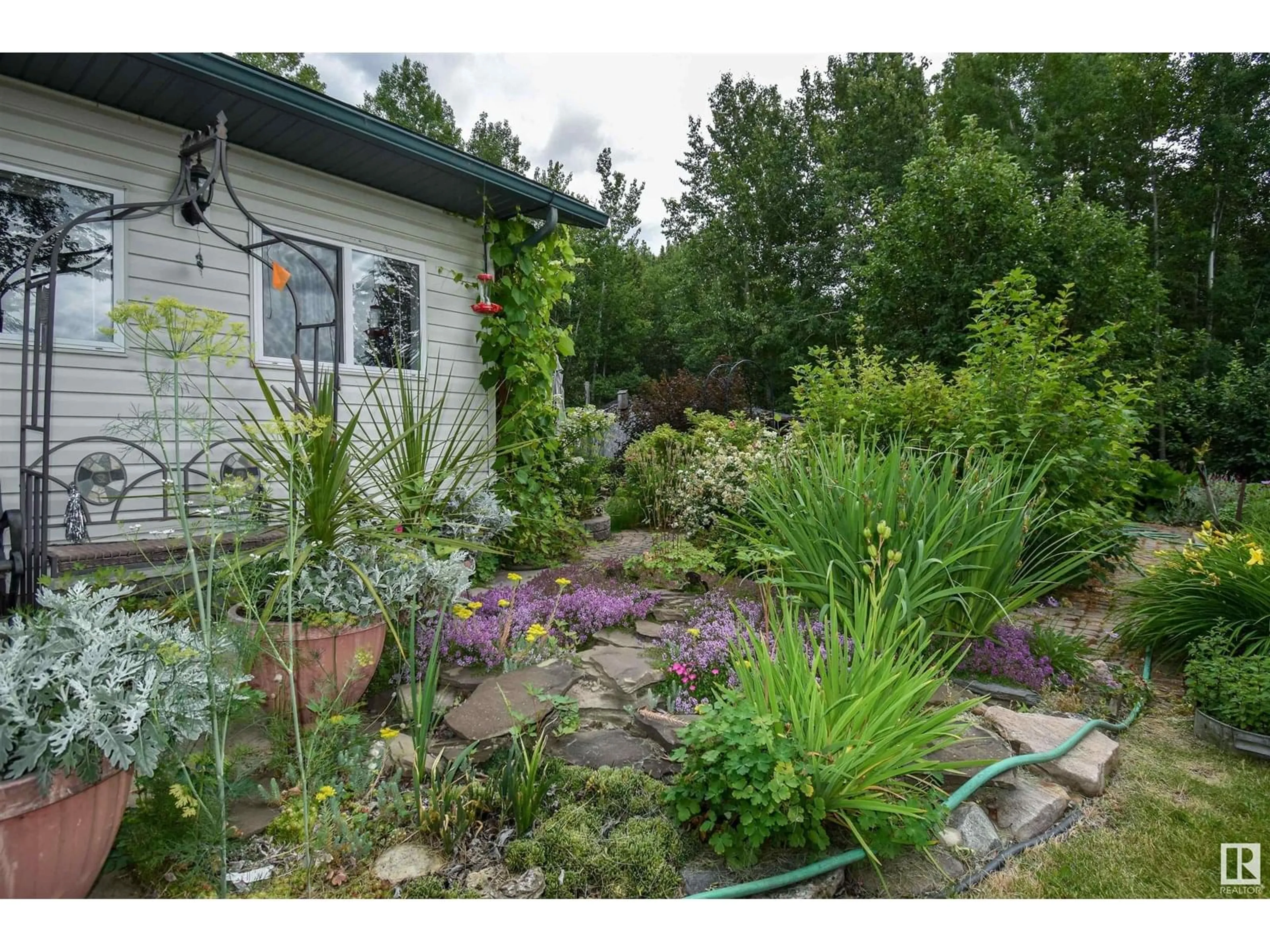 Unknown for 1 - 54429 STE. ANNE TRAIL, Rural Lac Ste. Anne County Alberta T0E0A0